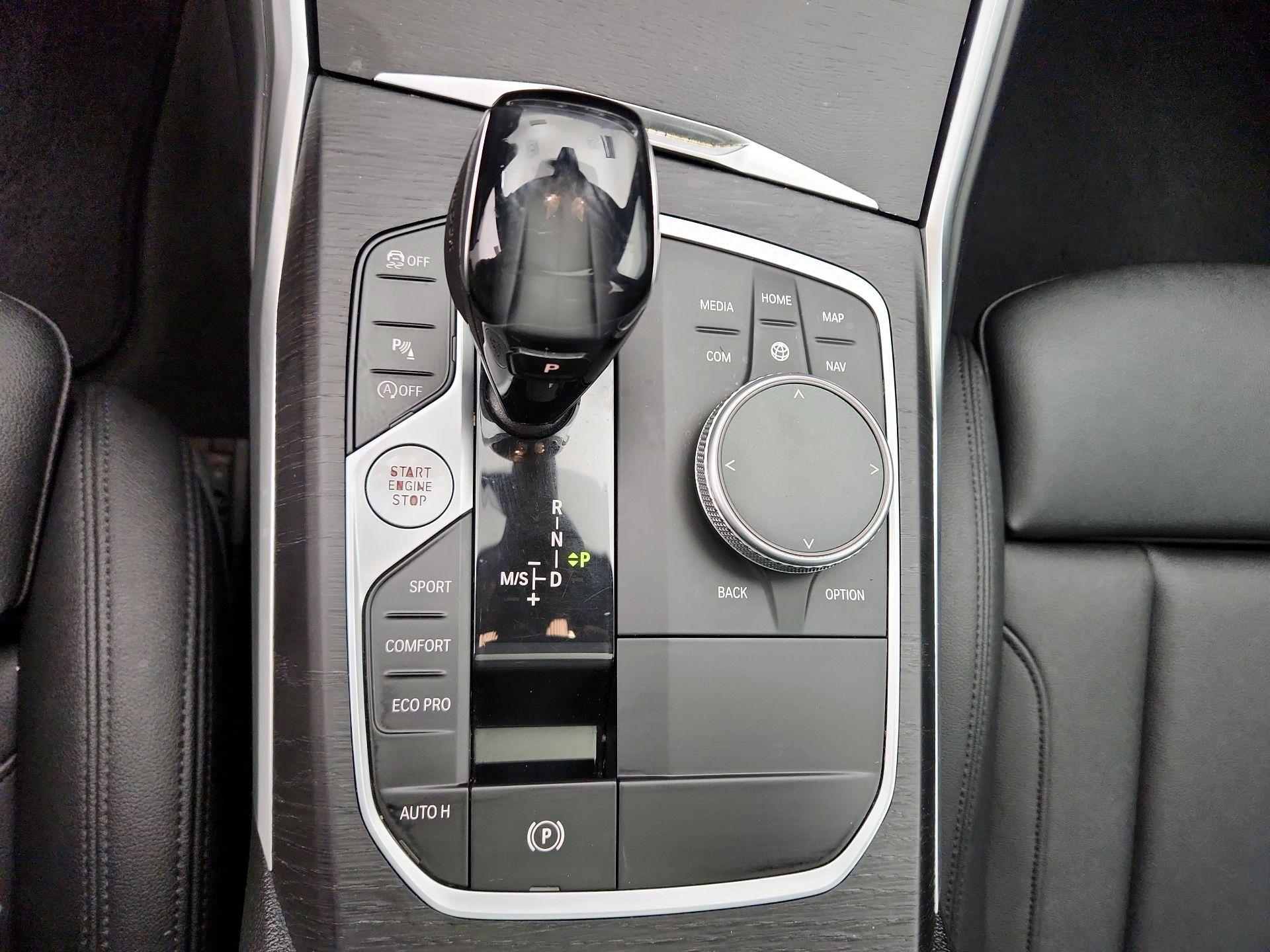 Thumbnail: 2021 BMW 3 Series - 18