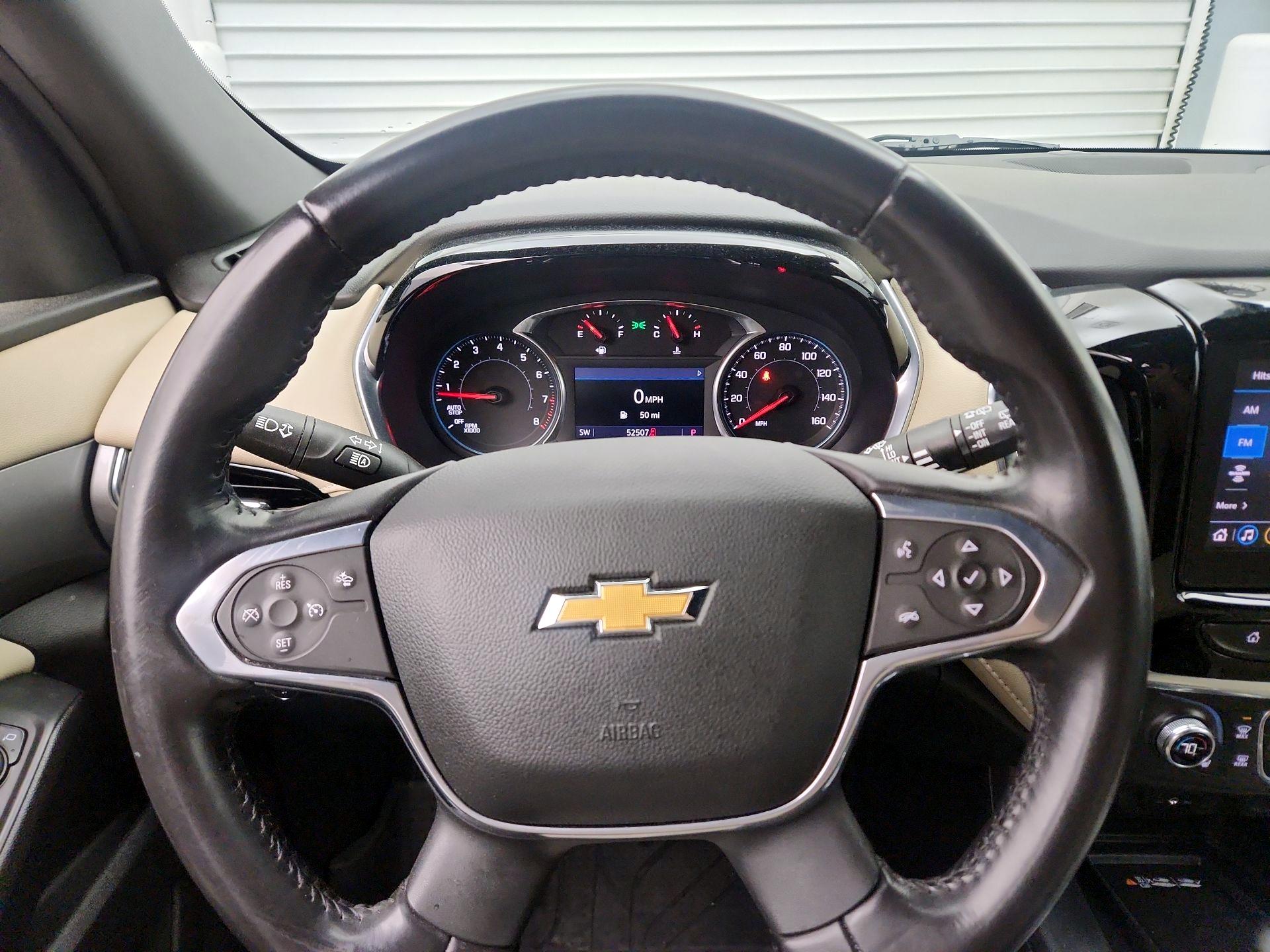 Thumbnail: 2022 Chevrolet Traverse - 10