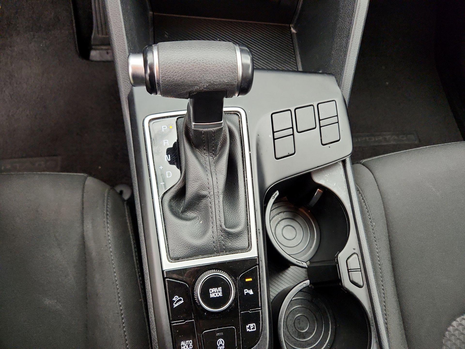 Thumbnail: 2024 Kia Sportage - 17