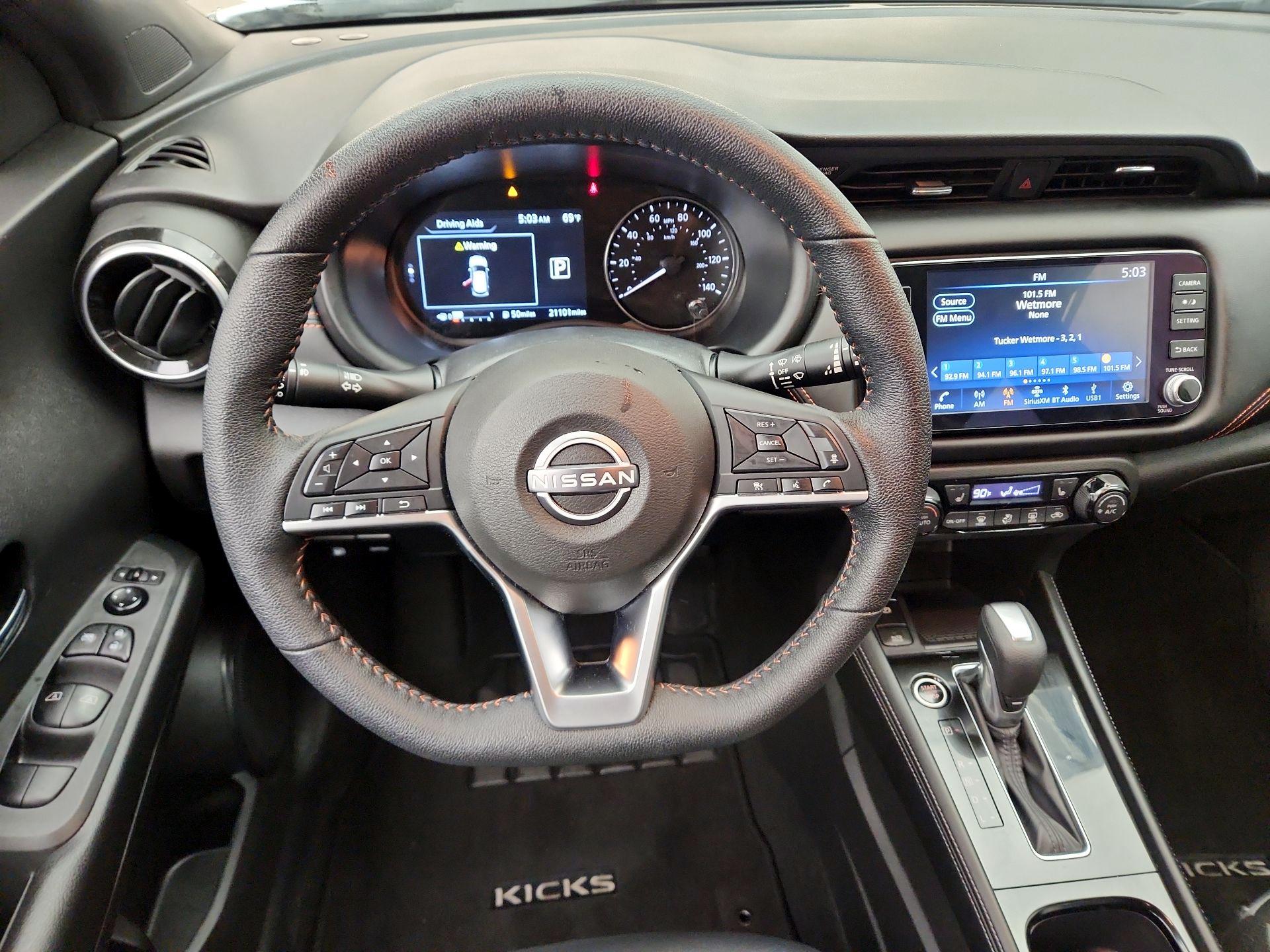 Thumbnail: 2023 Nissan Kicks - 10