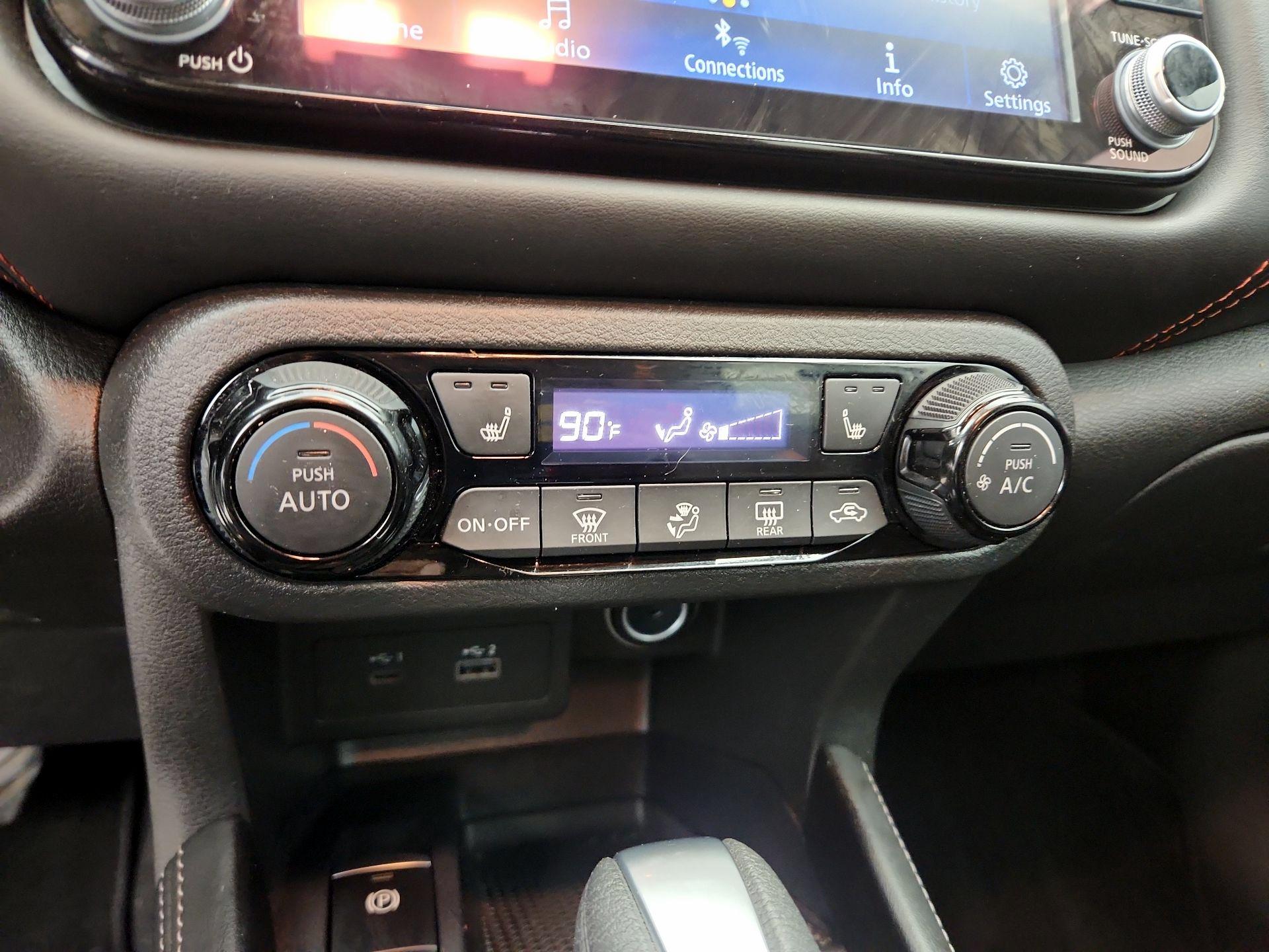 Thumbnail: 2023 Nissan Kicks - 16