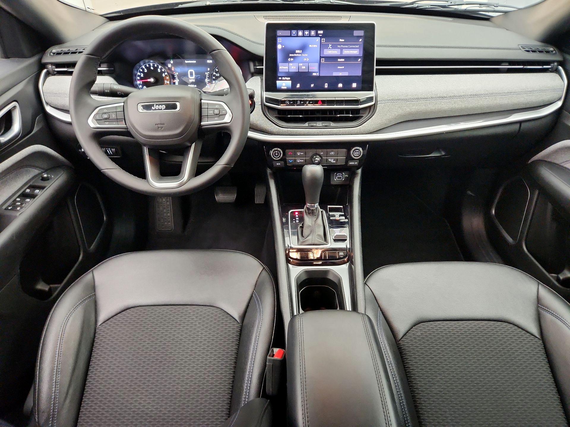 Thumbnail: 2024 Jeep Compass - 9