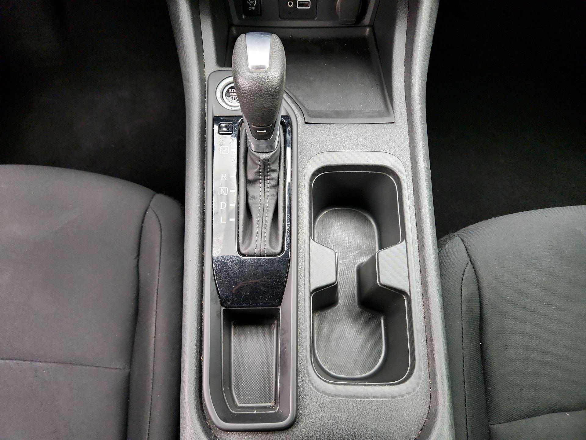 Thumbnail: 2024 Nissan Sentra - 17