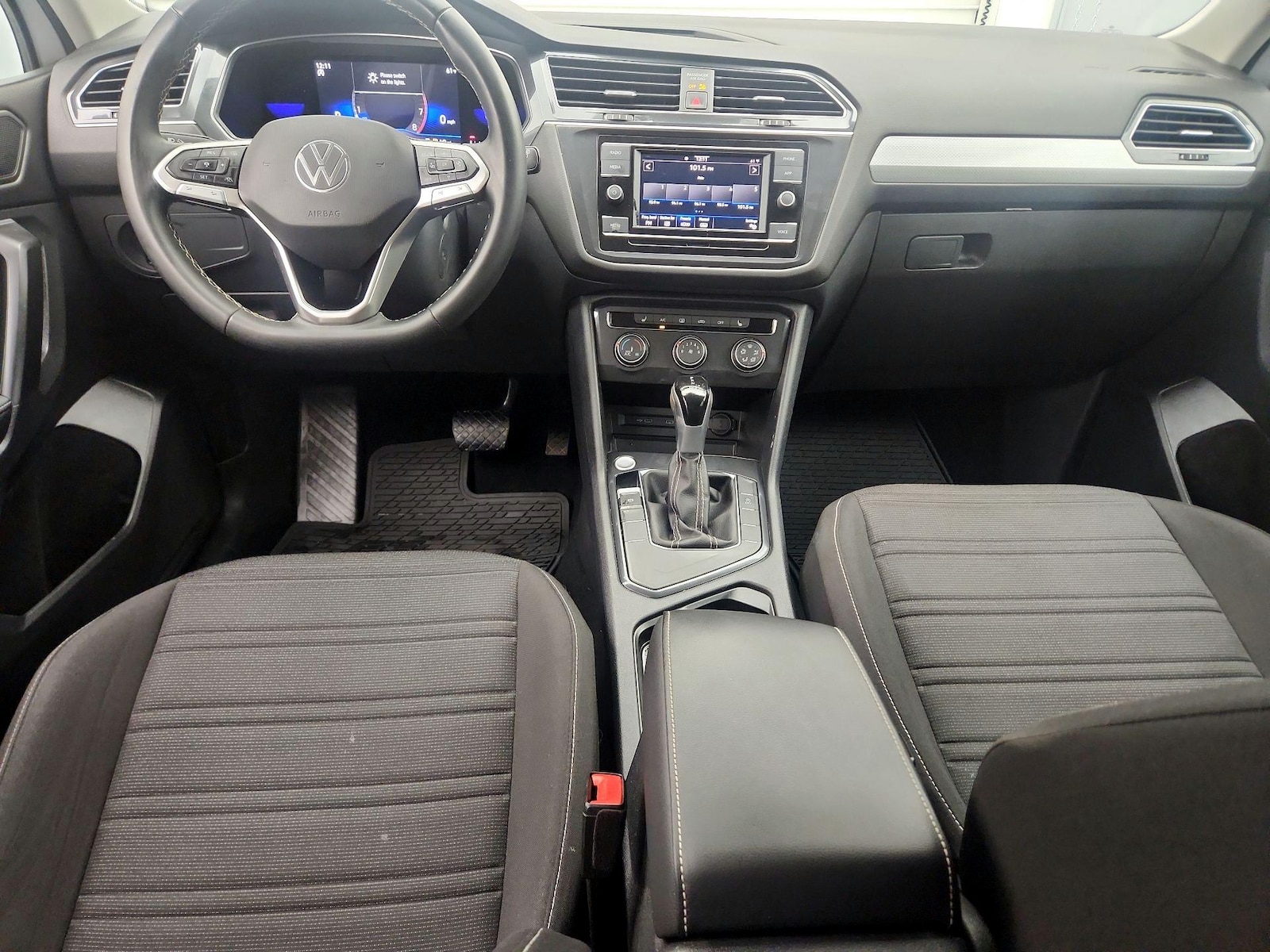 2022 Volkswagen Tiguan S - Photo 10