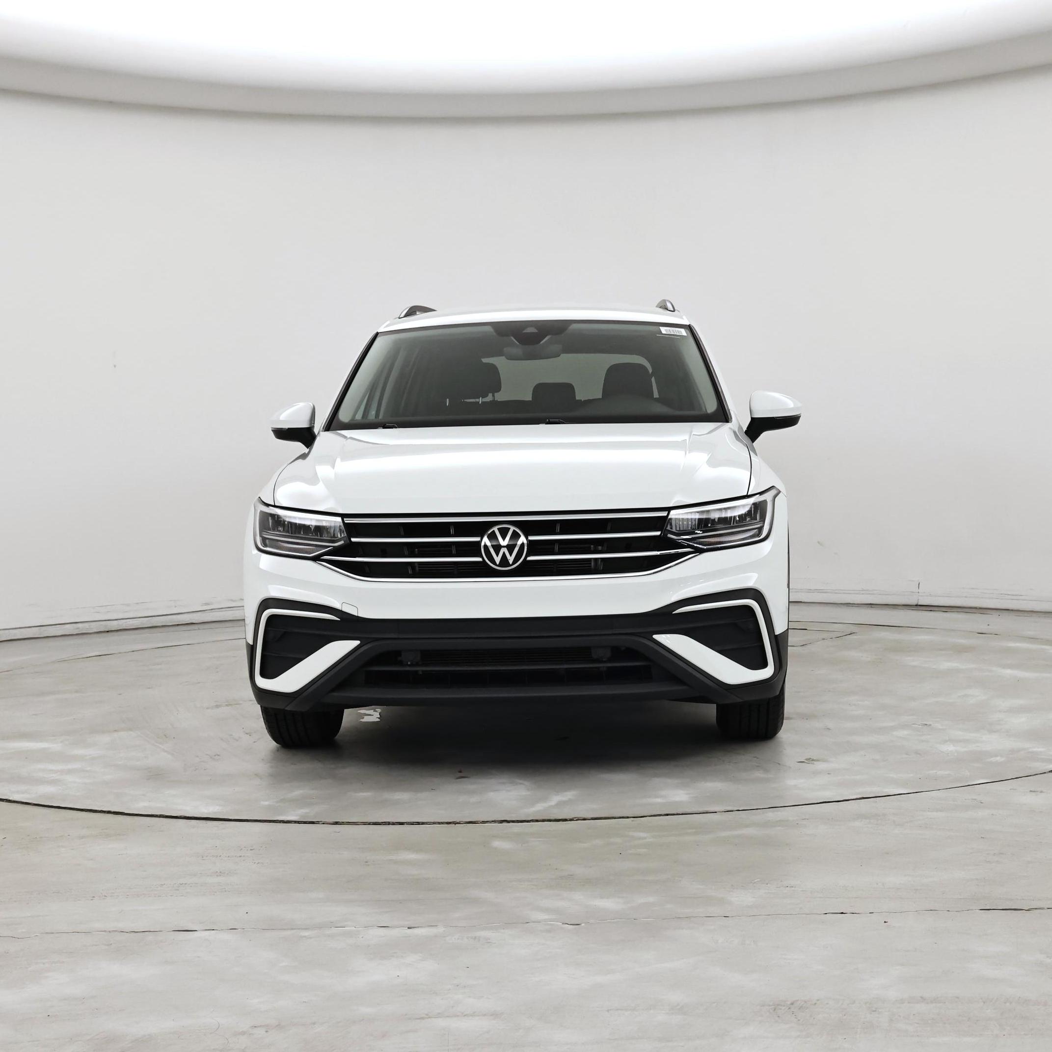 Thumbnail: 2022 Volkswagen Tiguan - 5