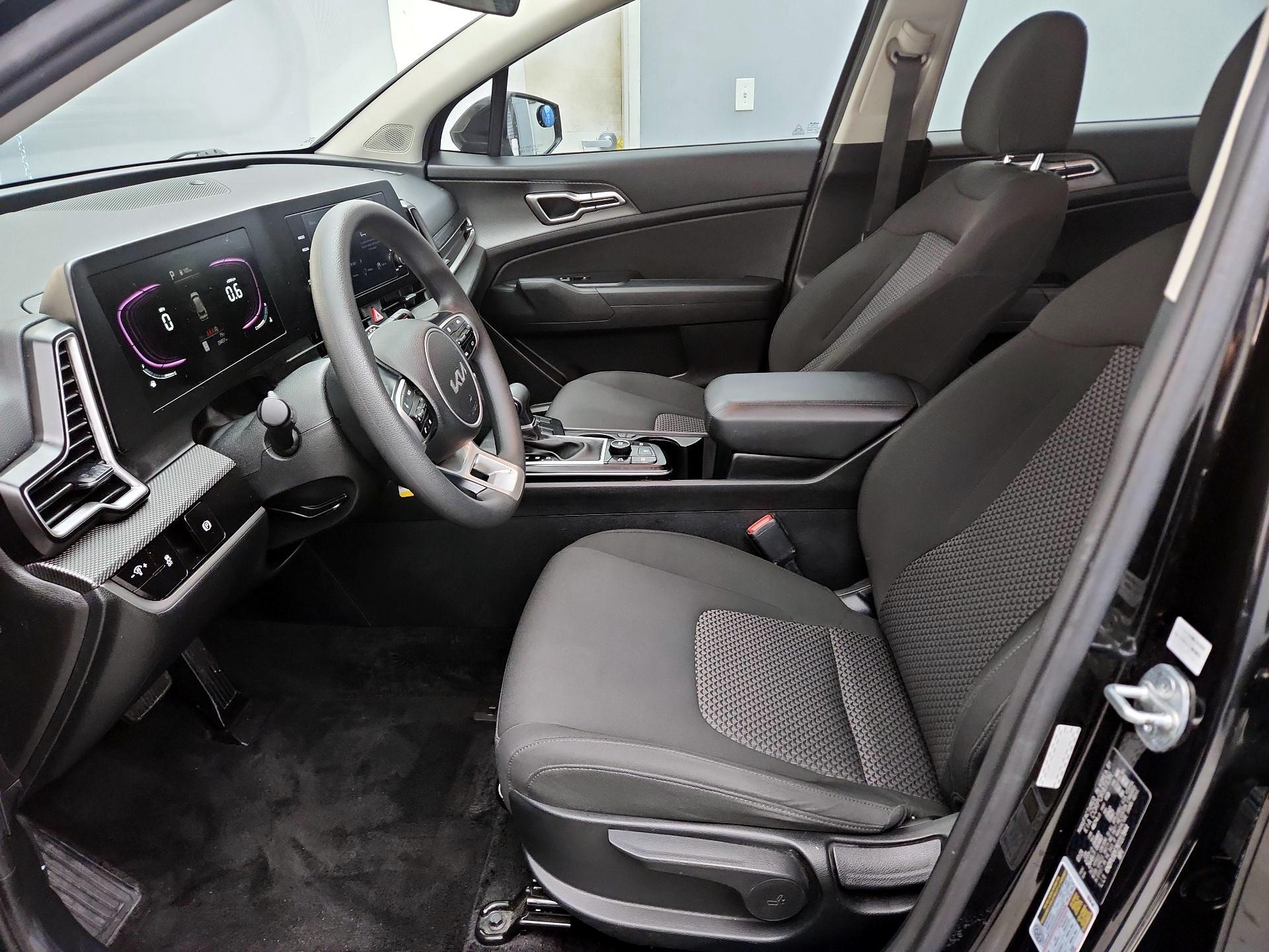 Thumbnail: 2024 Kia Sportage - 11