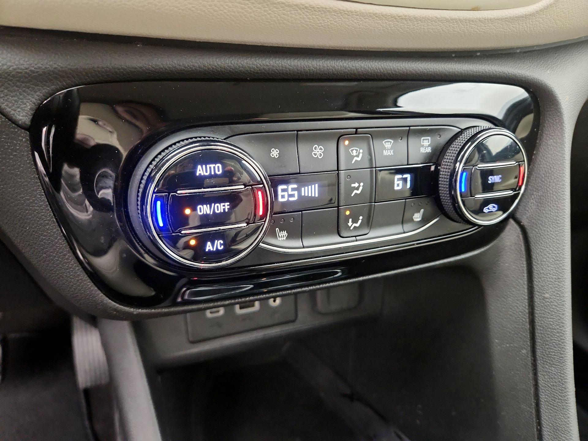 Thumbnail: 2023 Buick Encore GX - 16