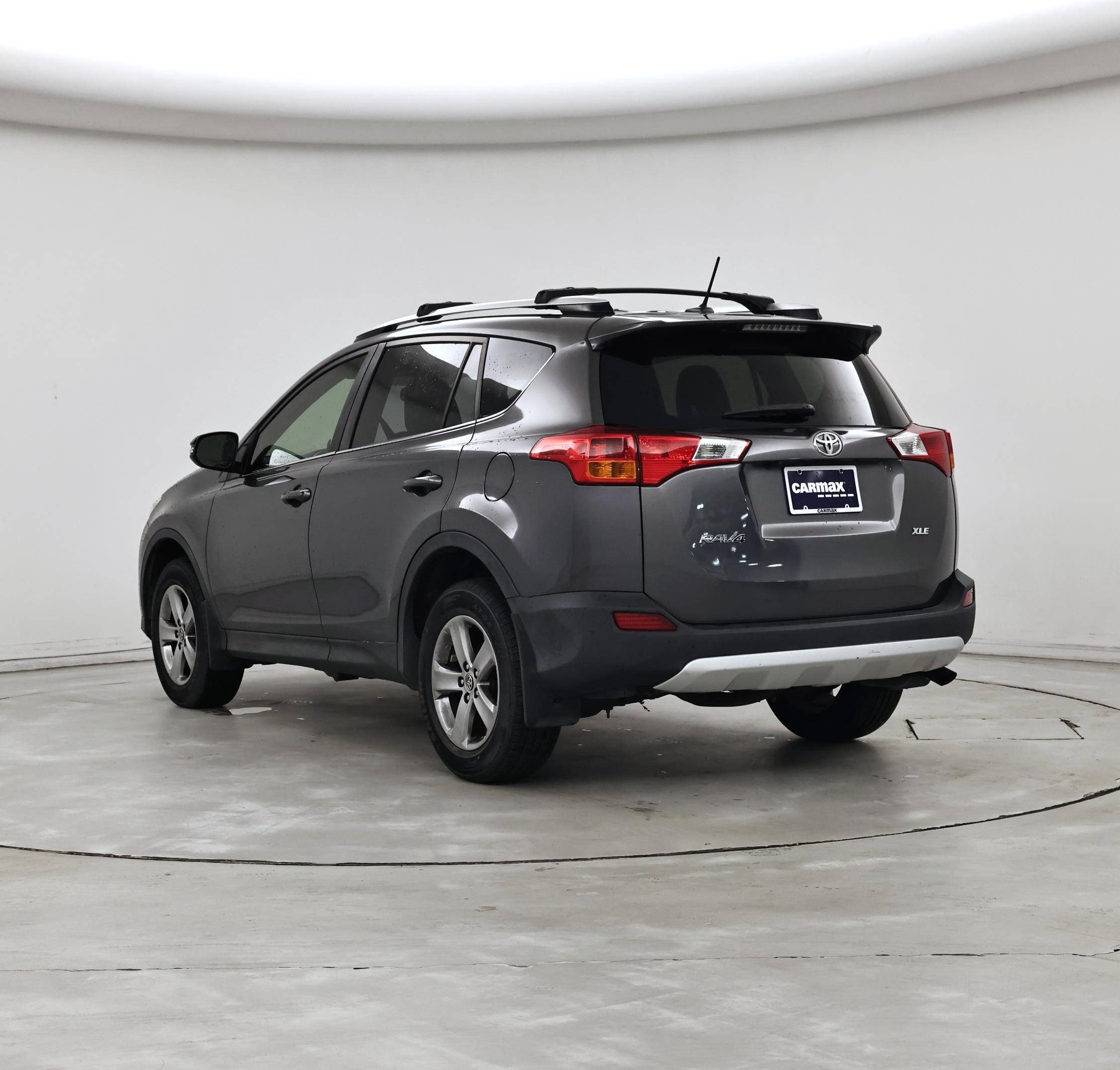 Thumbnail: 2015 Toyota RAV4 - 2