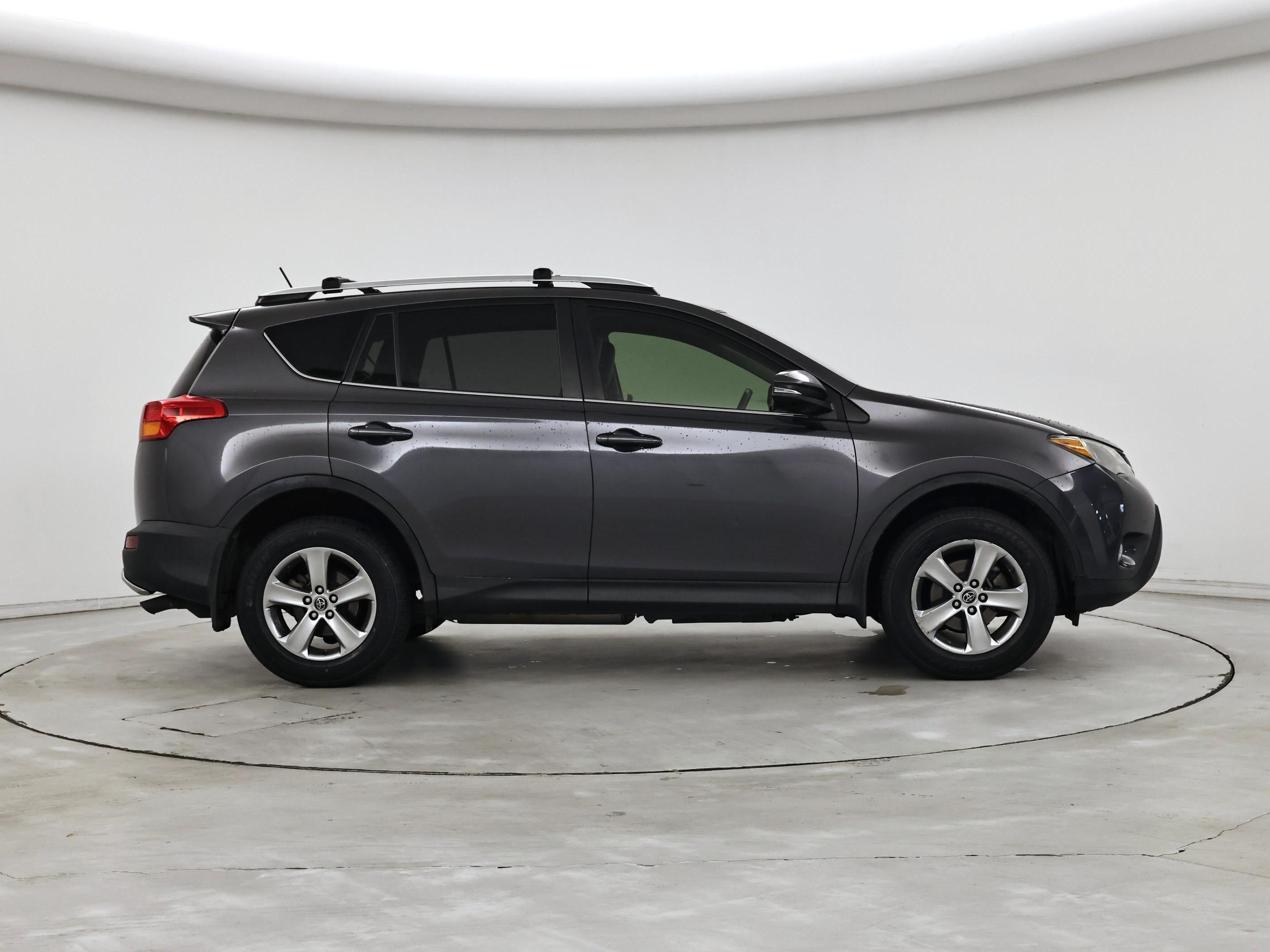 Thumbnail: 2015 Toyota RAV4 - 7