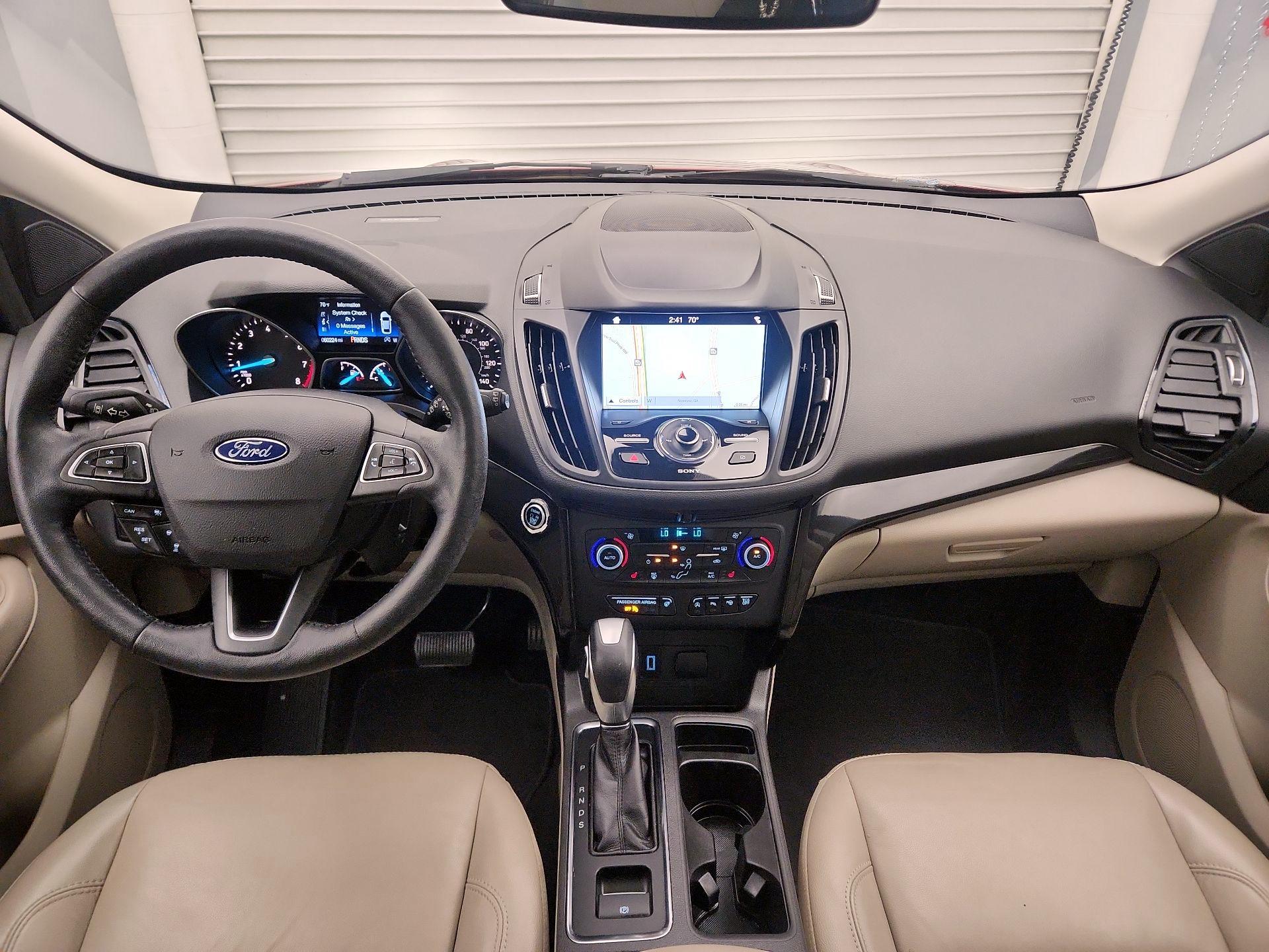 Thumbnail: 2019 Ford Escape - 9