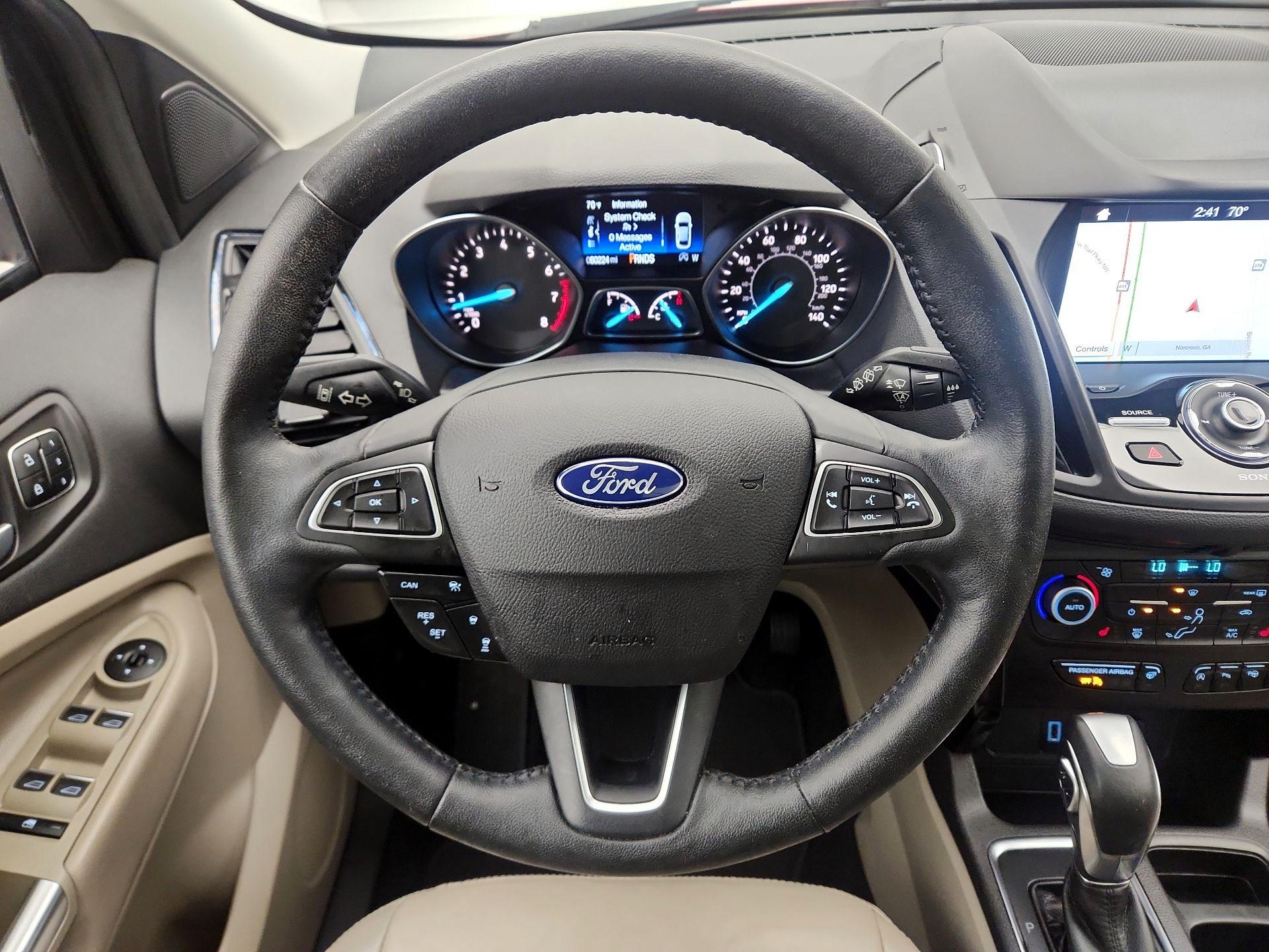 Thumbnail: 2019 Ford Escape - 10