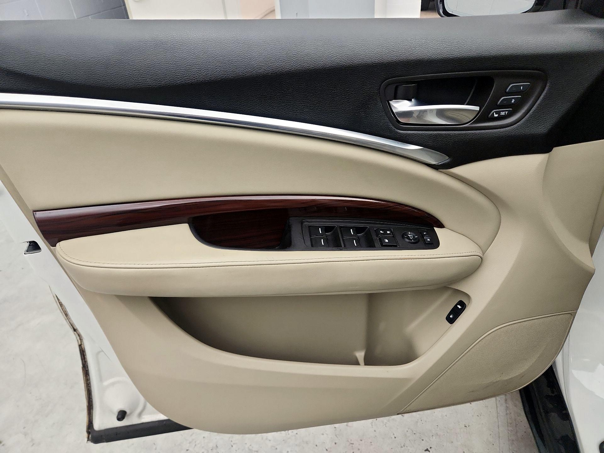 Thumbnail: 2016 Acura MDX - 12