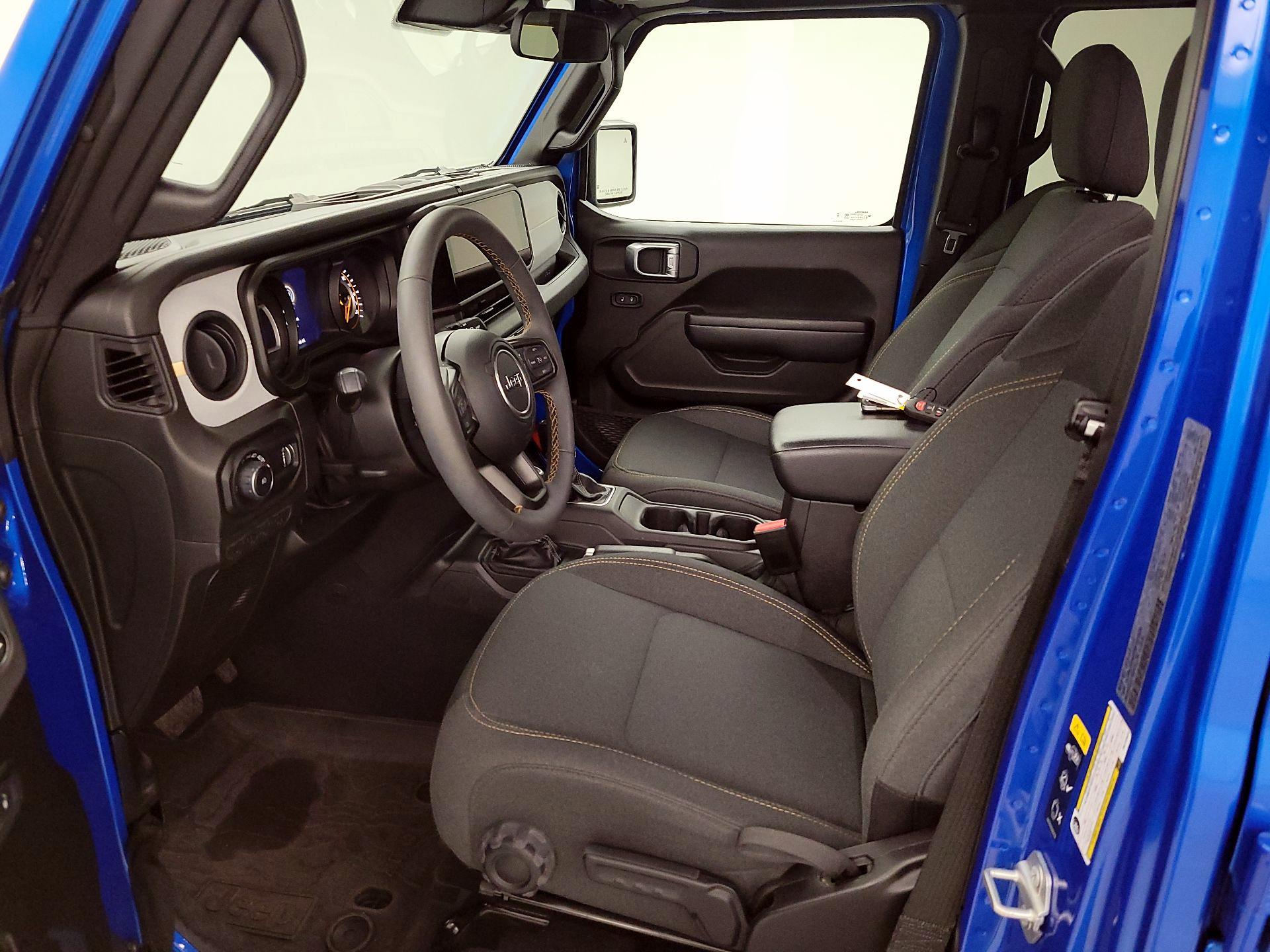 Thumbnail: 2024 Jeep Wrangler - 11