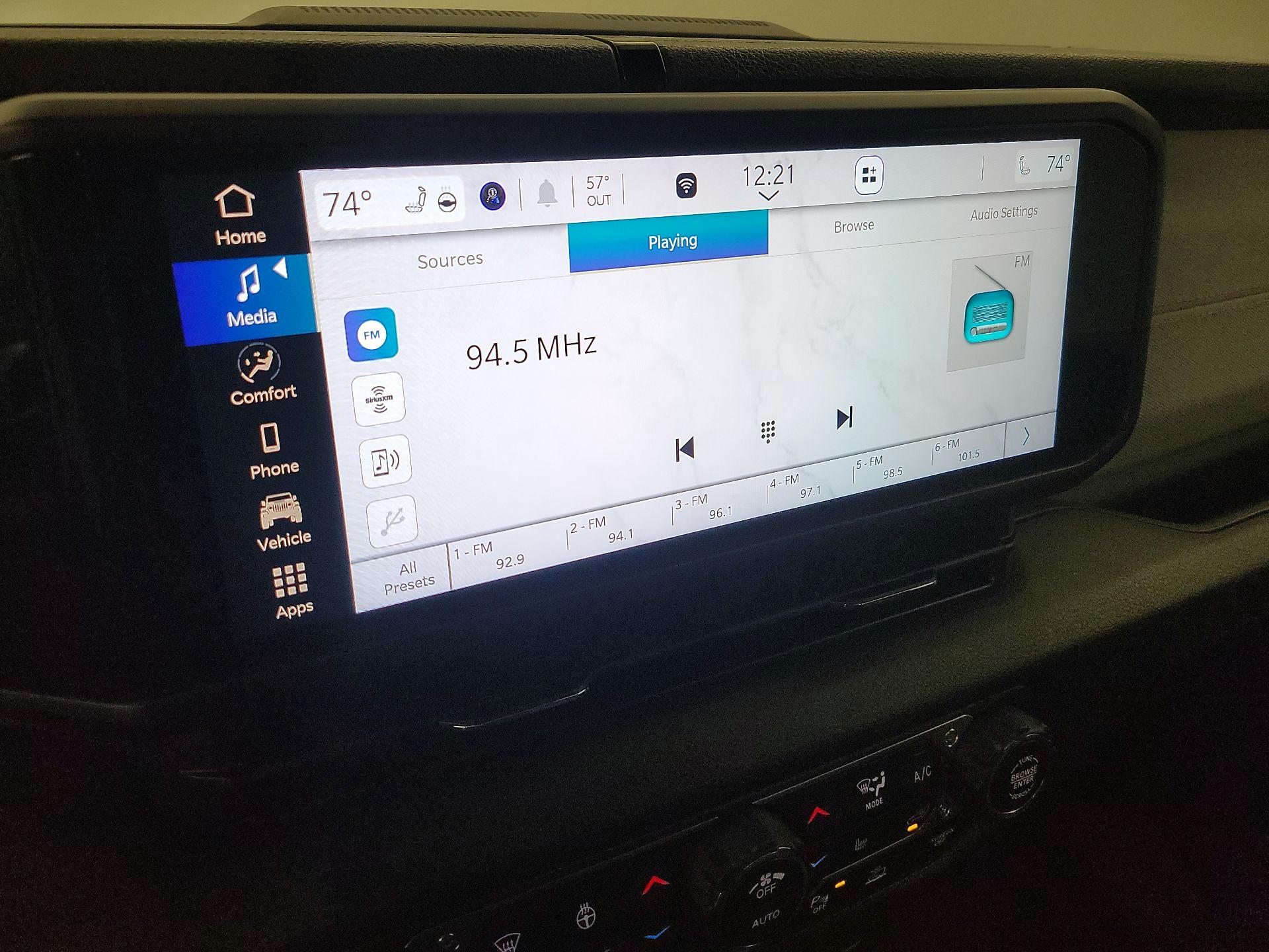 Thumbnail: 2024 Jeep Wrangler - 15