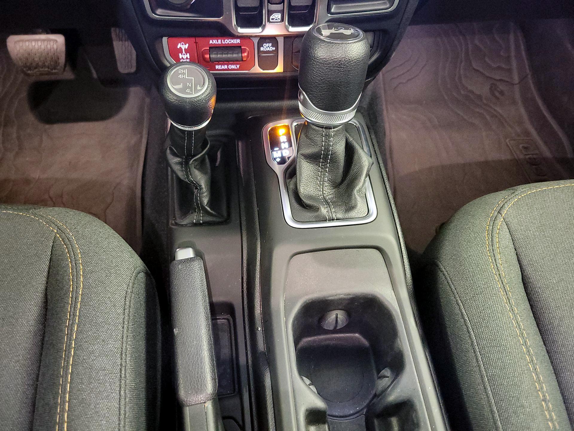 Thumbnail: 2024 Jeep Wrangler - 17