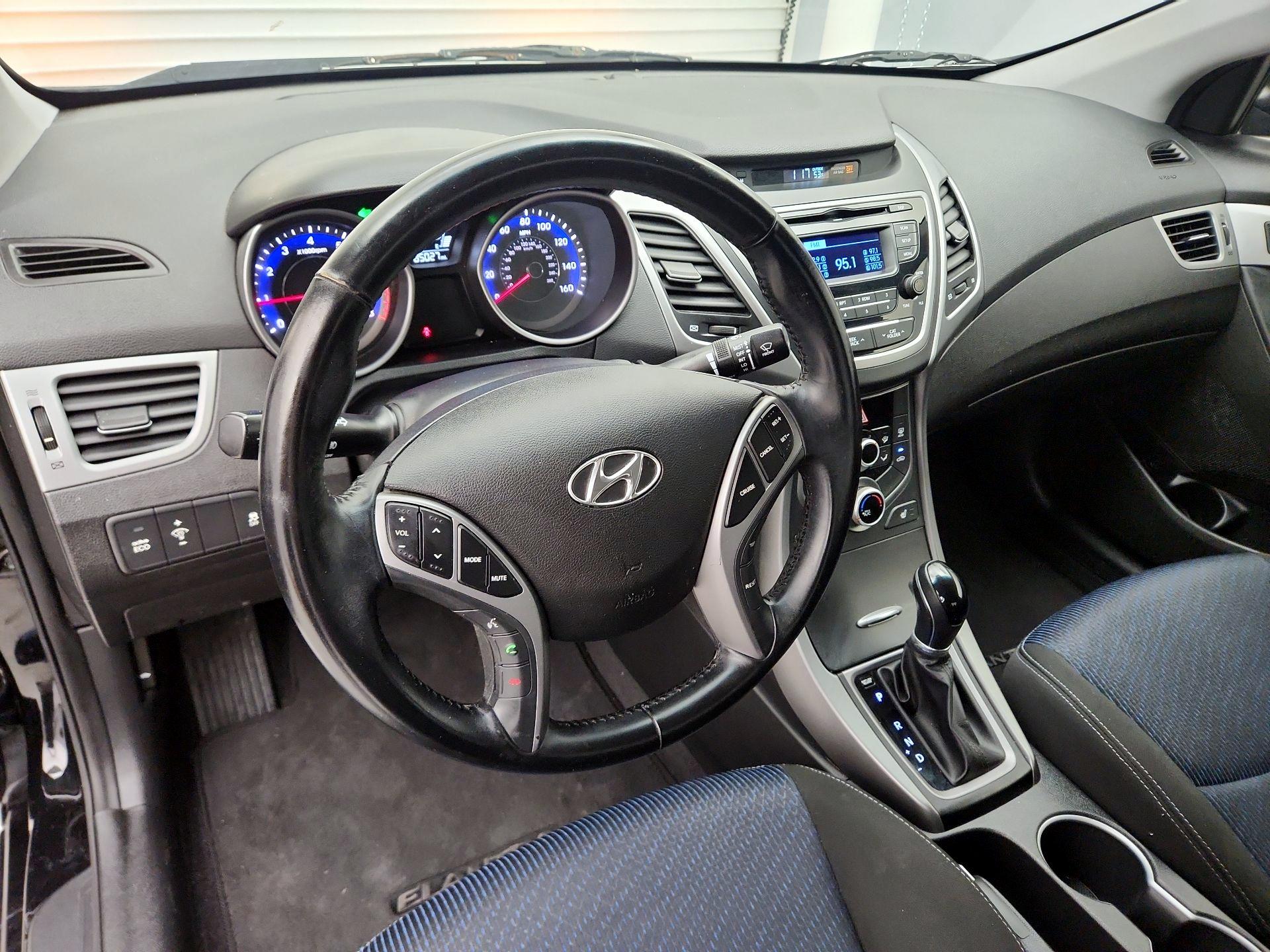 Thumbnail: 2014 Hyundai Elantra - 9