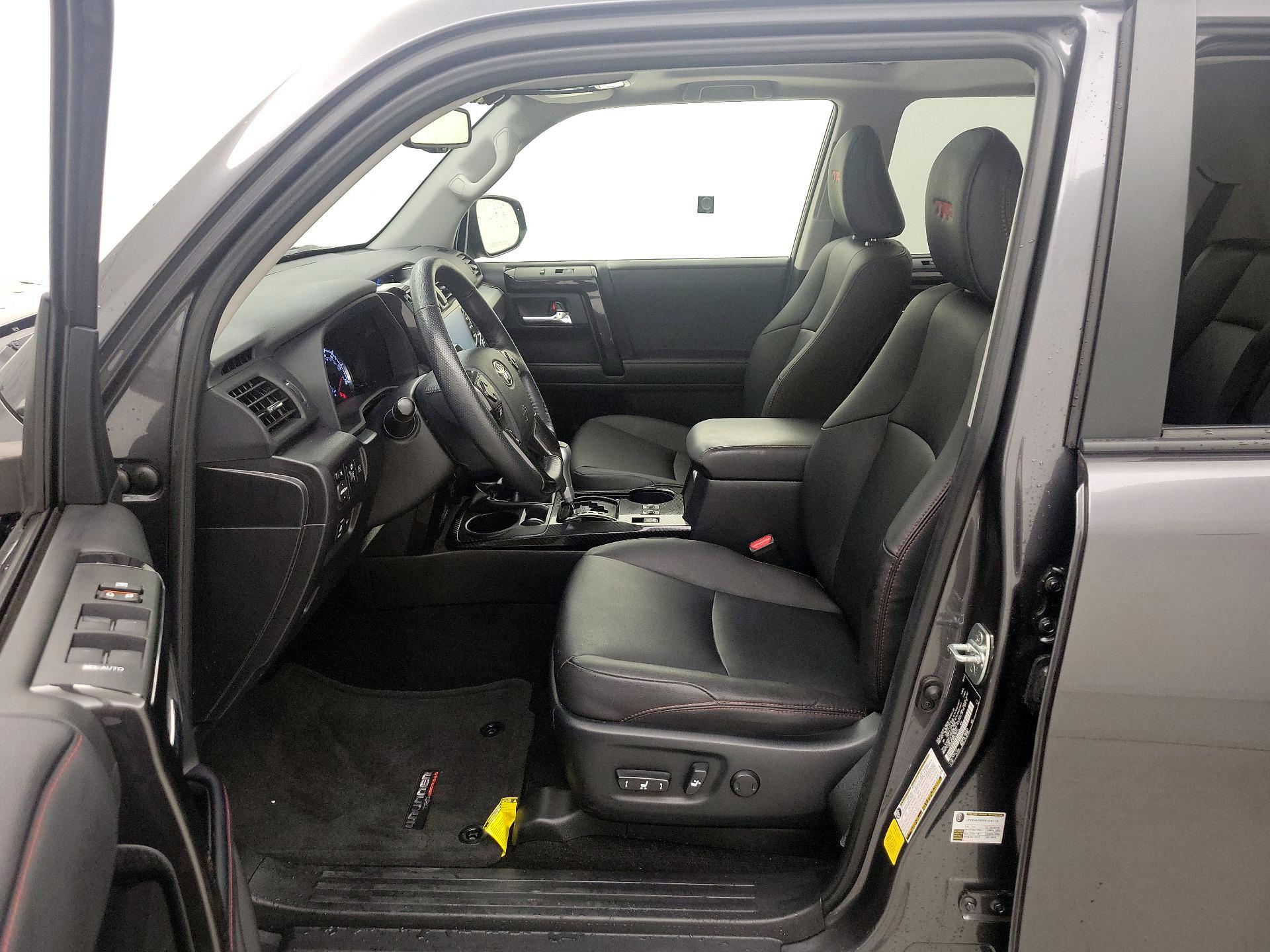 Thumbnail: 2023 Toyota 4Runner - 11