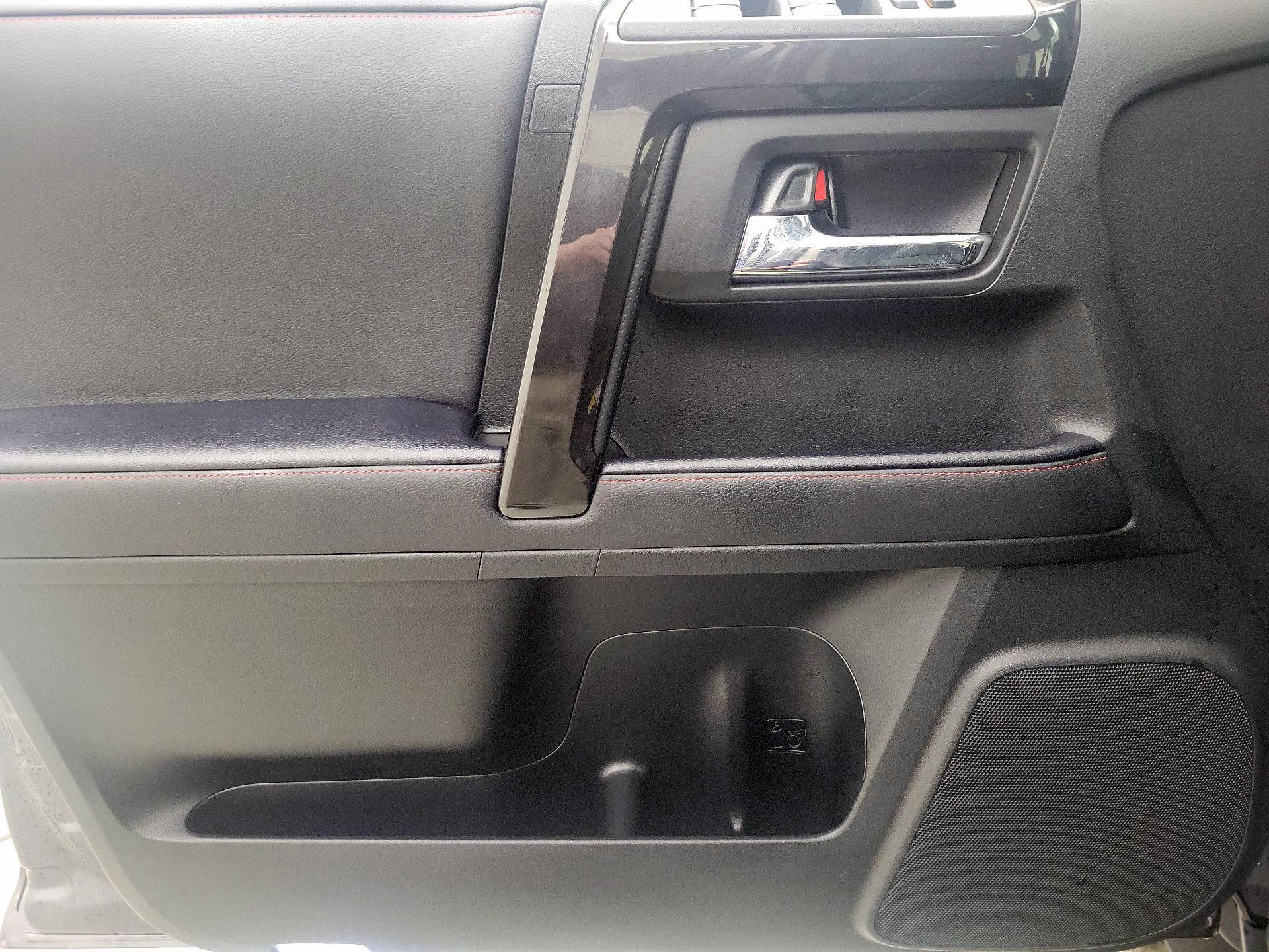 Thumbnail: 2023 Toyota 4Runner - 12