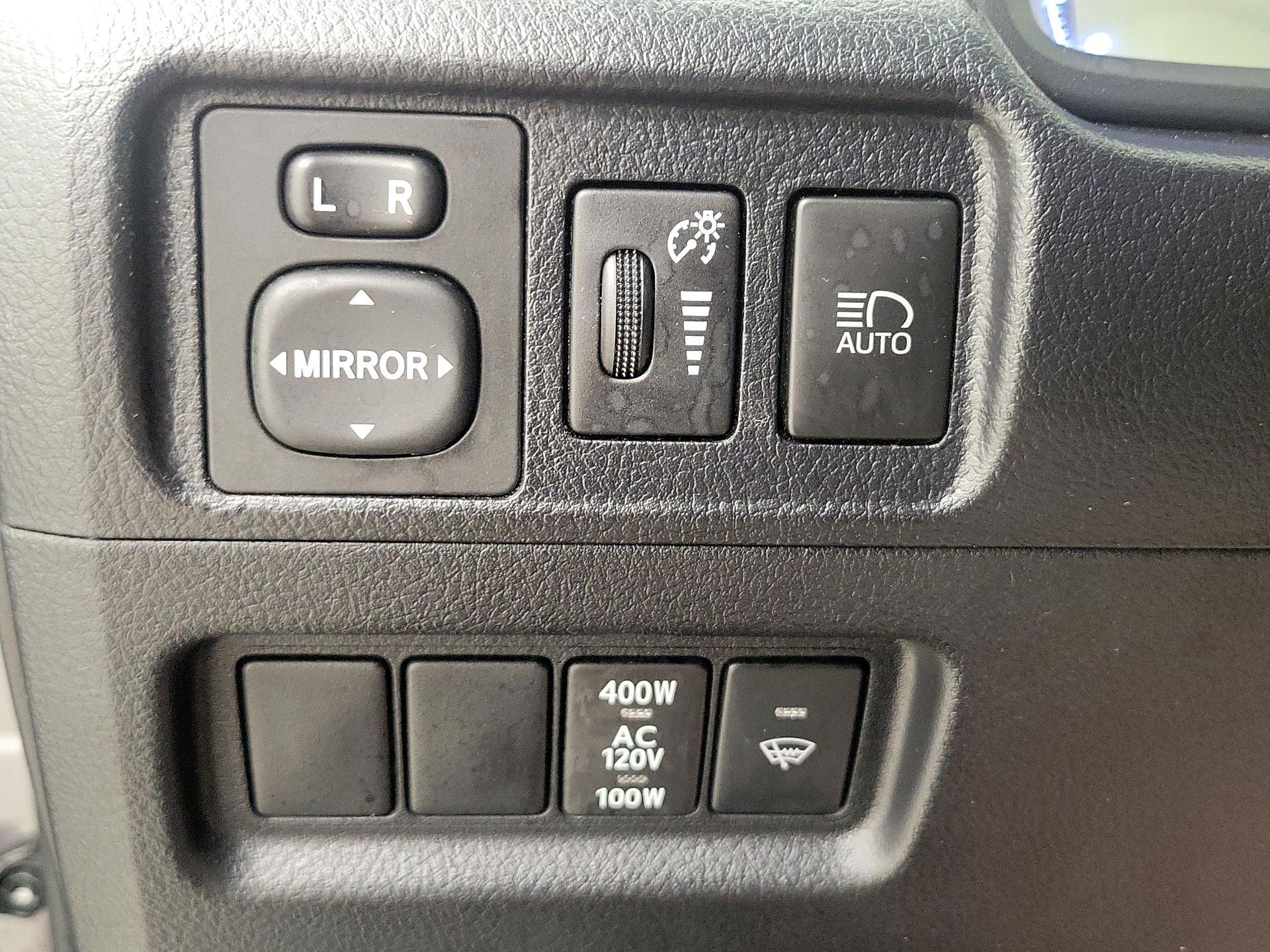 Thumbnail: 2023 Toyota 4Runner - 13