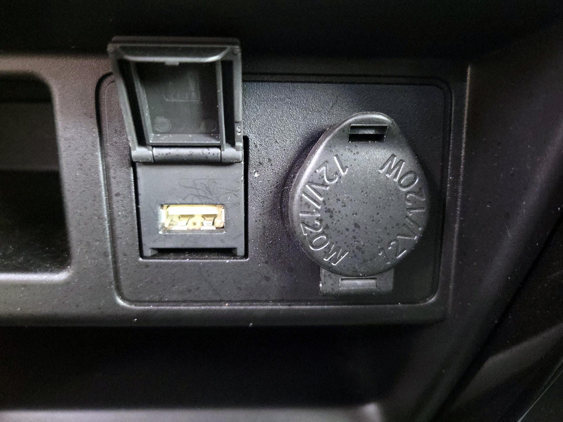 Thumbnail: 2023 Toyota 4Runner - 19