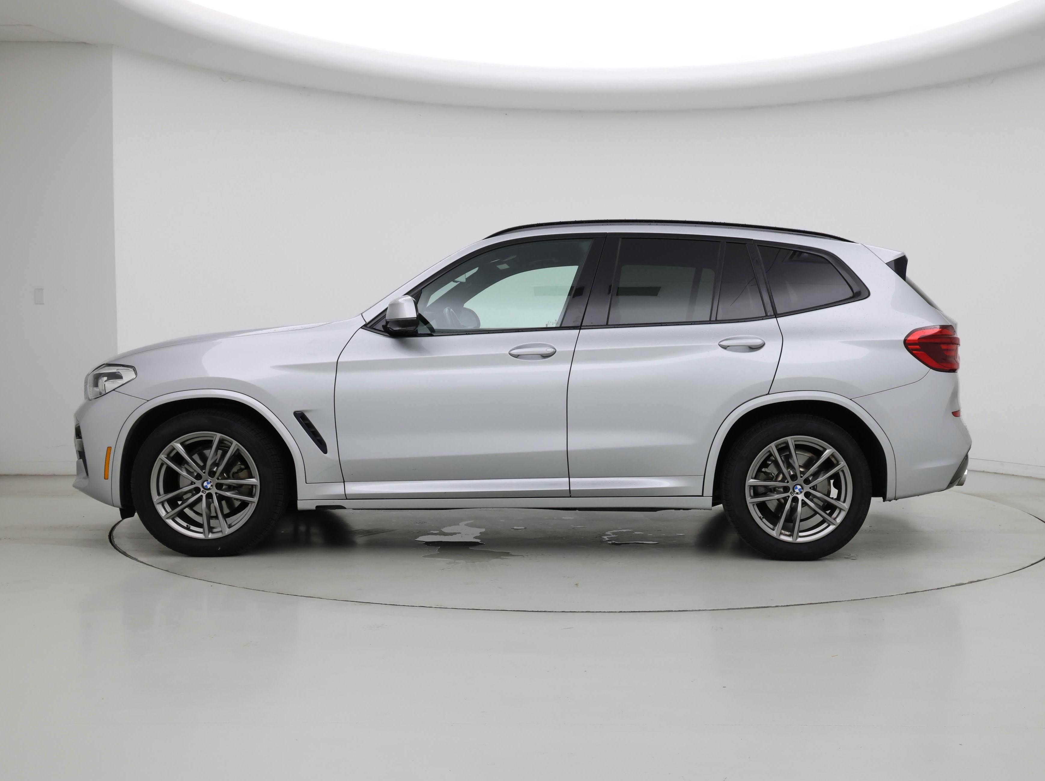 Thumbnail: 2021 BMW X3 - 3