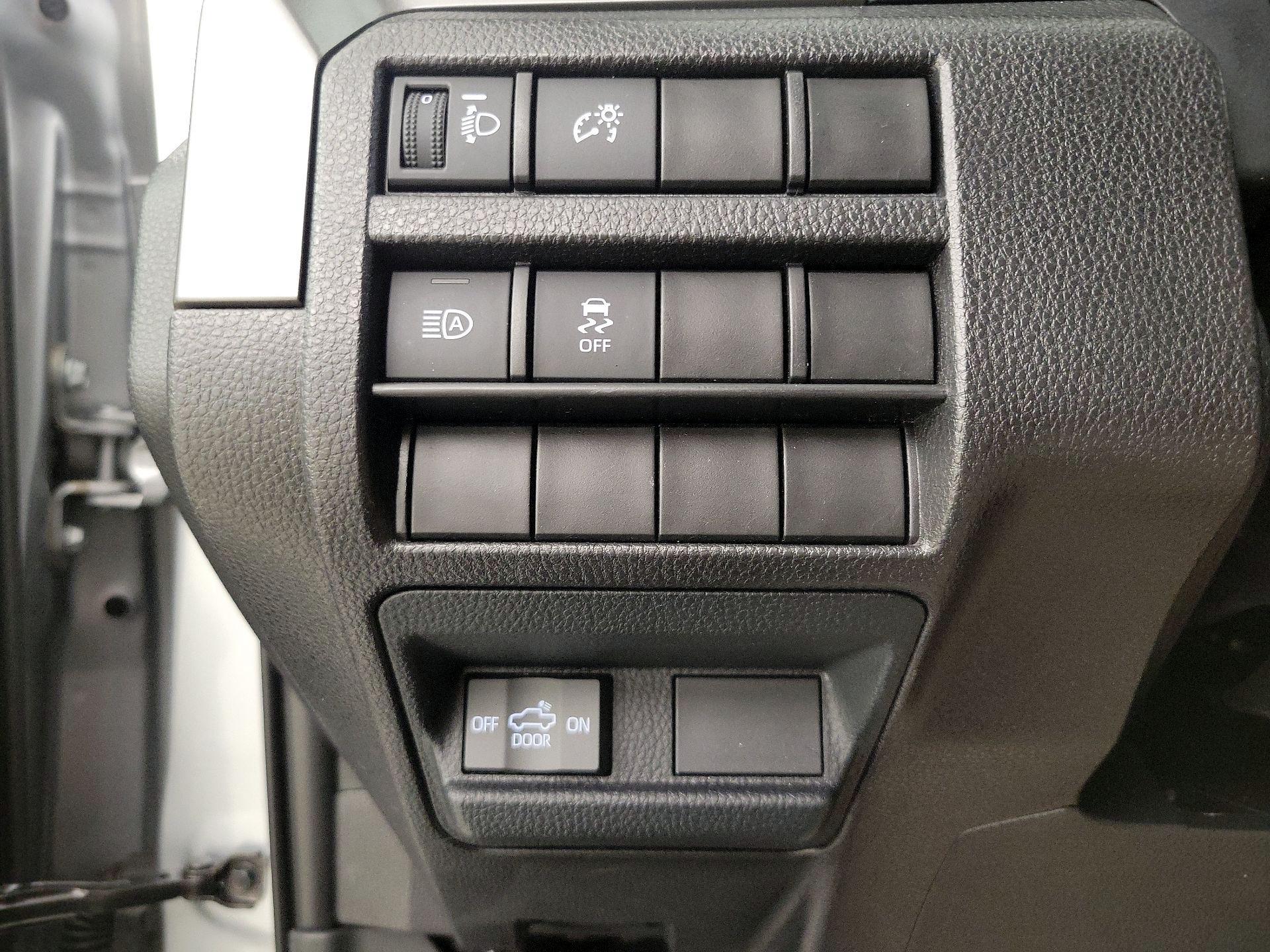 Thumbnail: 2024 Toyota Tacoma - 14