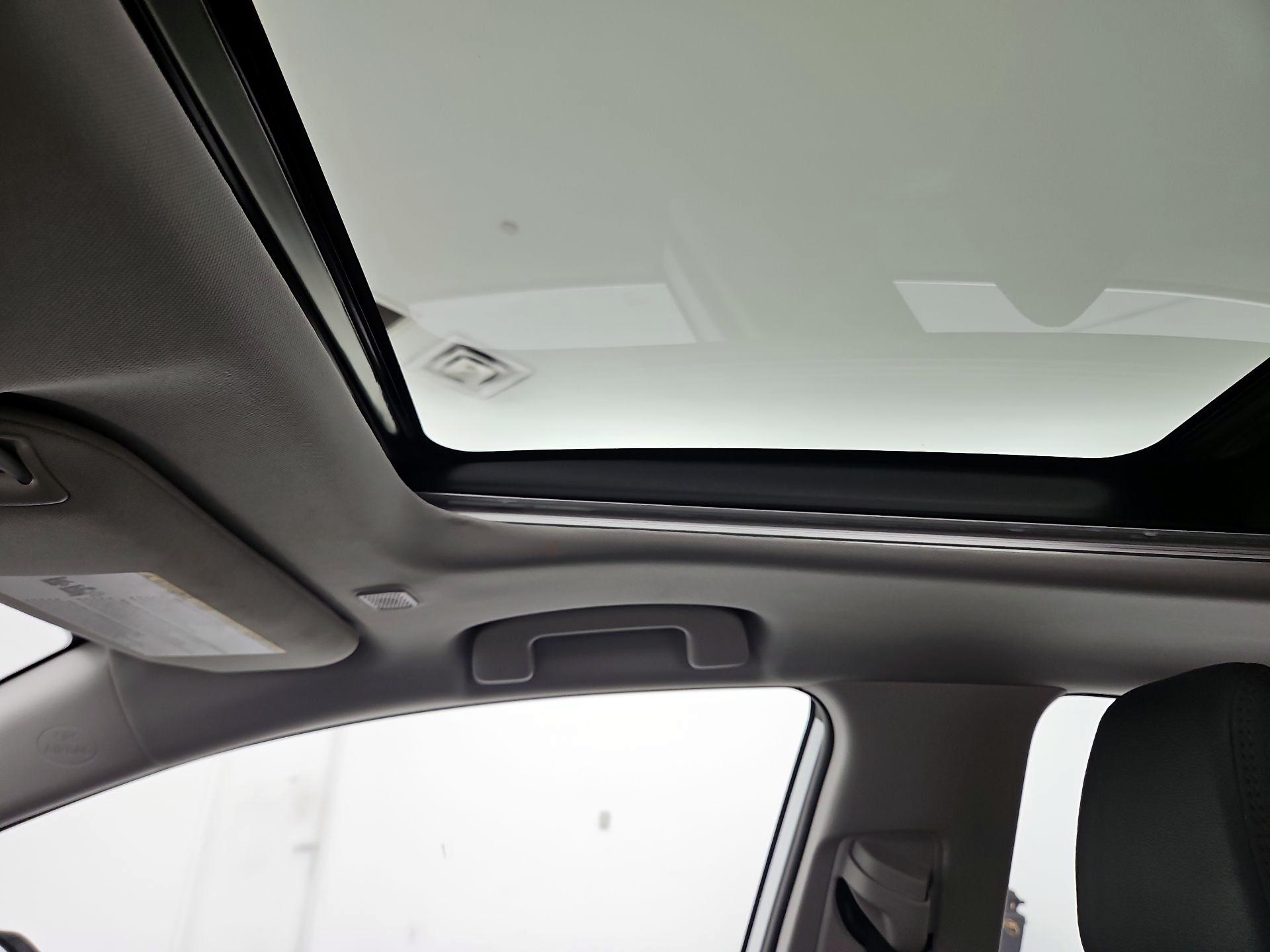 Thumbnail: 2025 Toyota Camry - 19