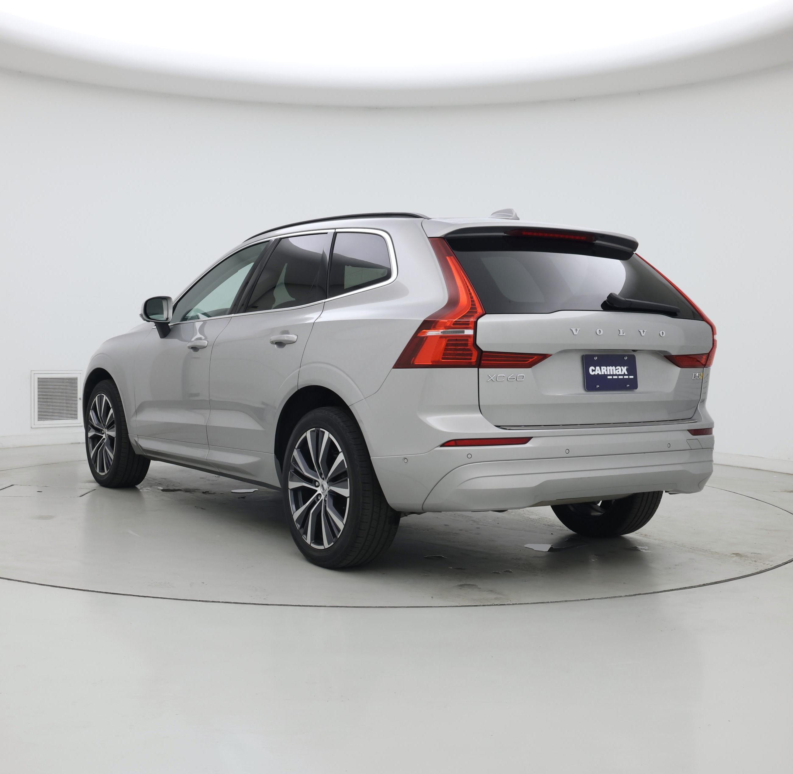 Thumbnail: 2022 Volvo XC60 - 2