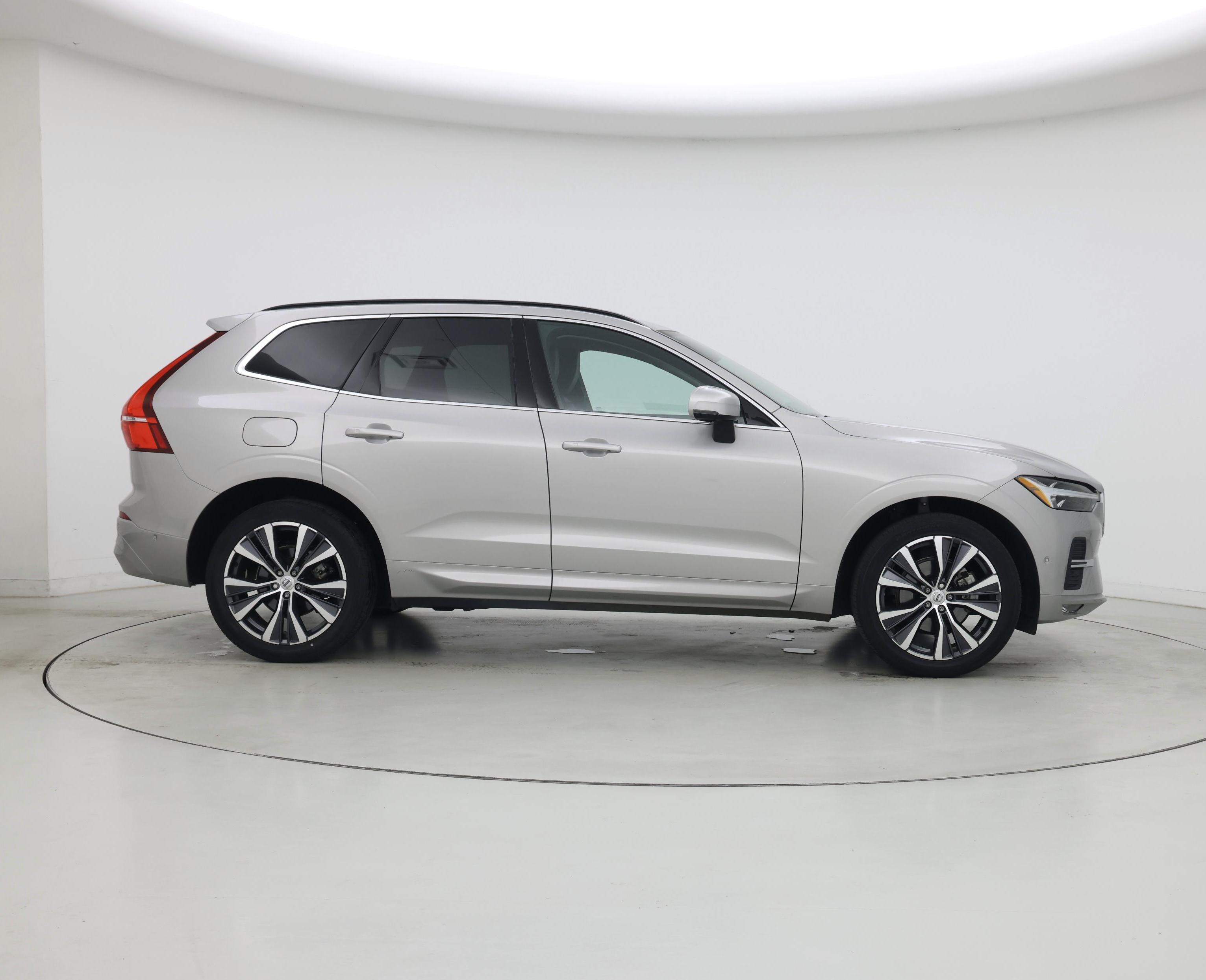 Thumbnail: 2022 Volvo XC60 - 7
