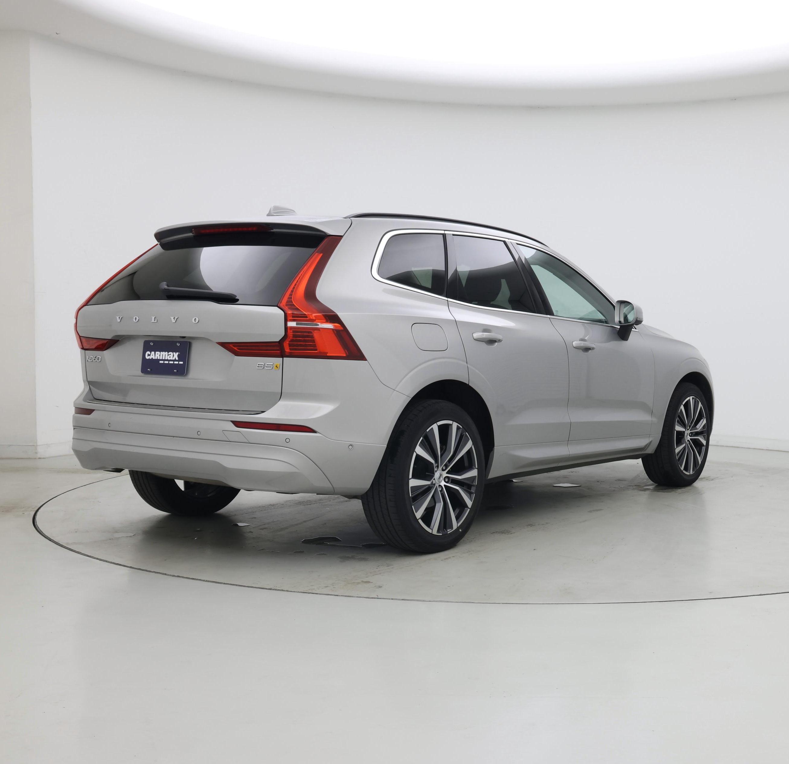 Thumbnail: 2022 Volvo XC60 - 8