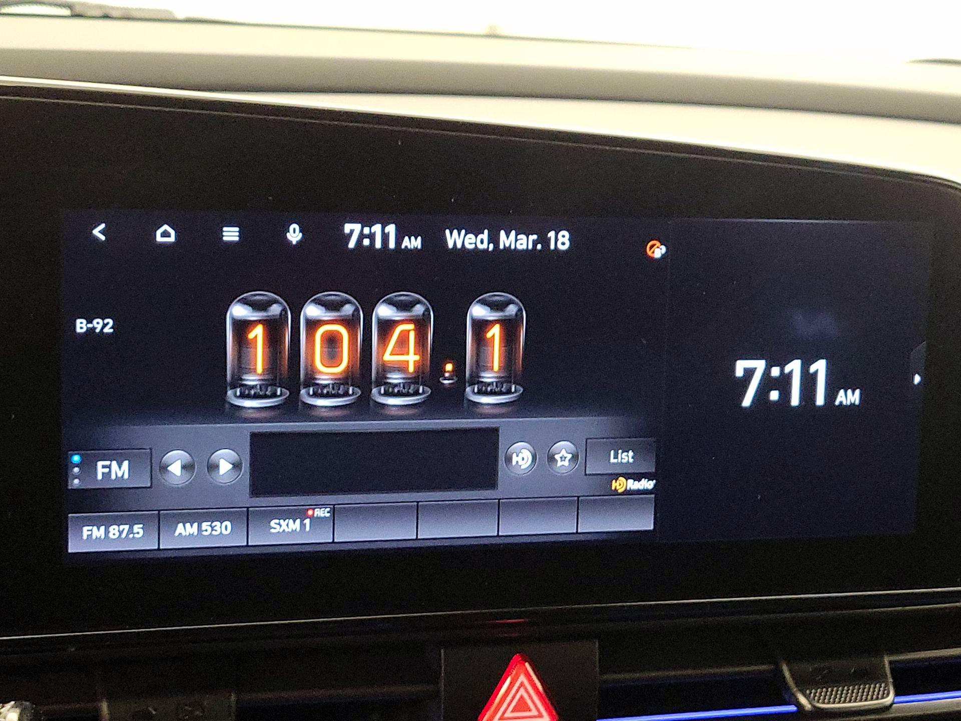 Thumbnail: 2022 Hyundai Elantra - 16