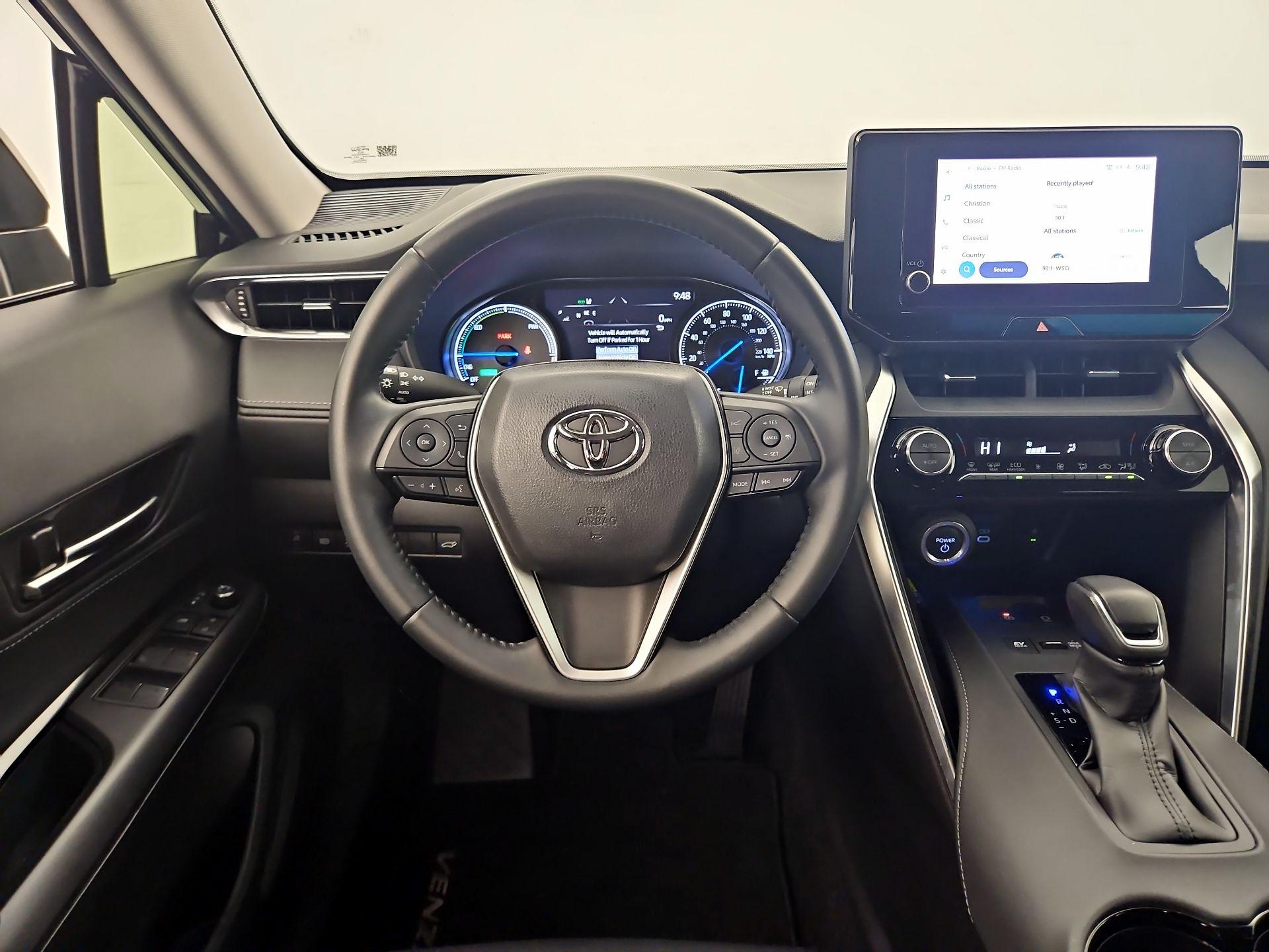 Thumbnail: 2023 Toyota Venza - 10