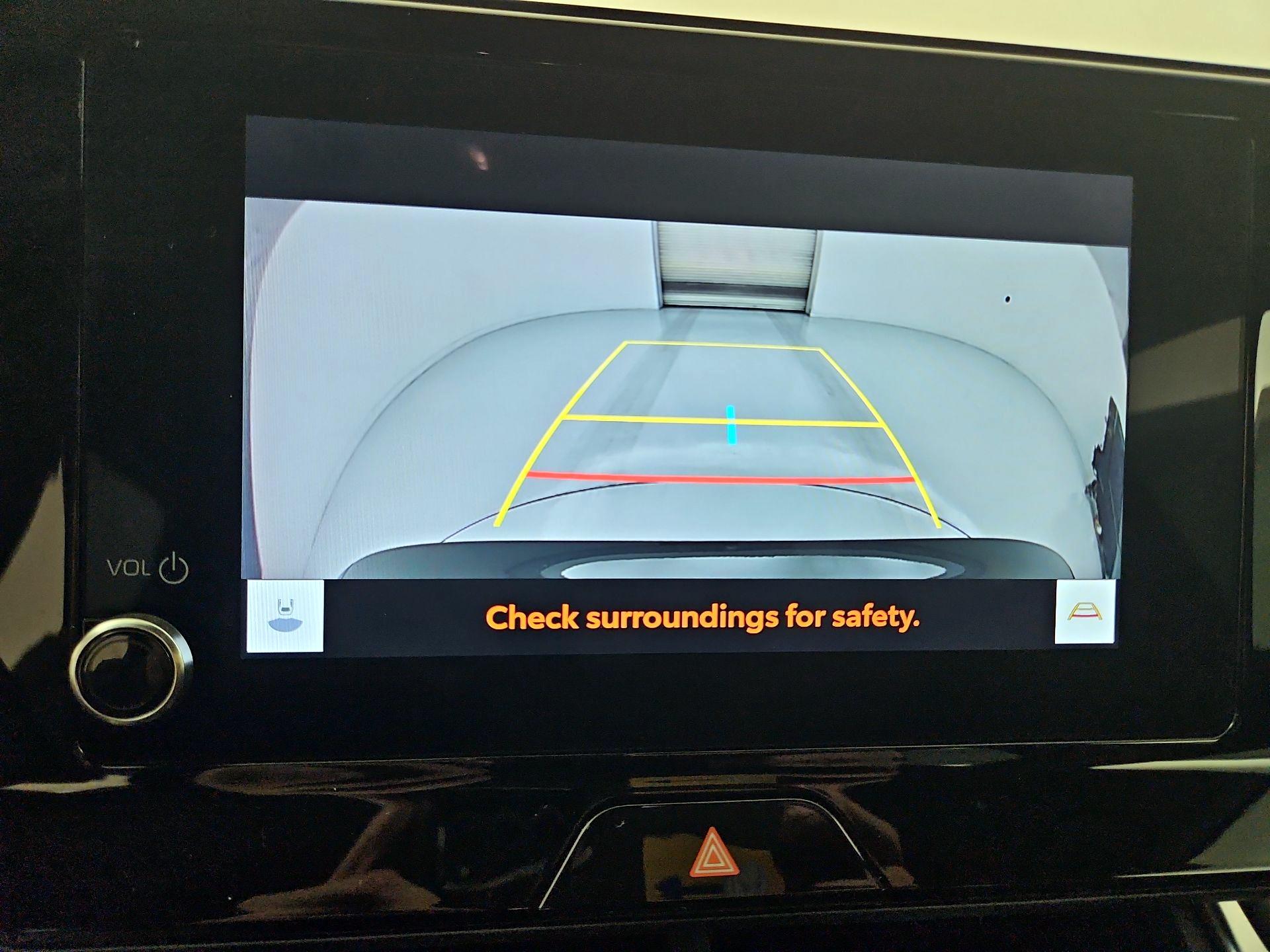 Thumbnail: 2023 Toyota Venza - 14