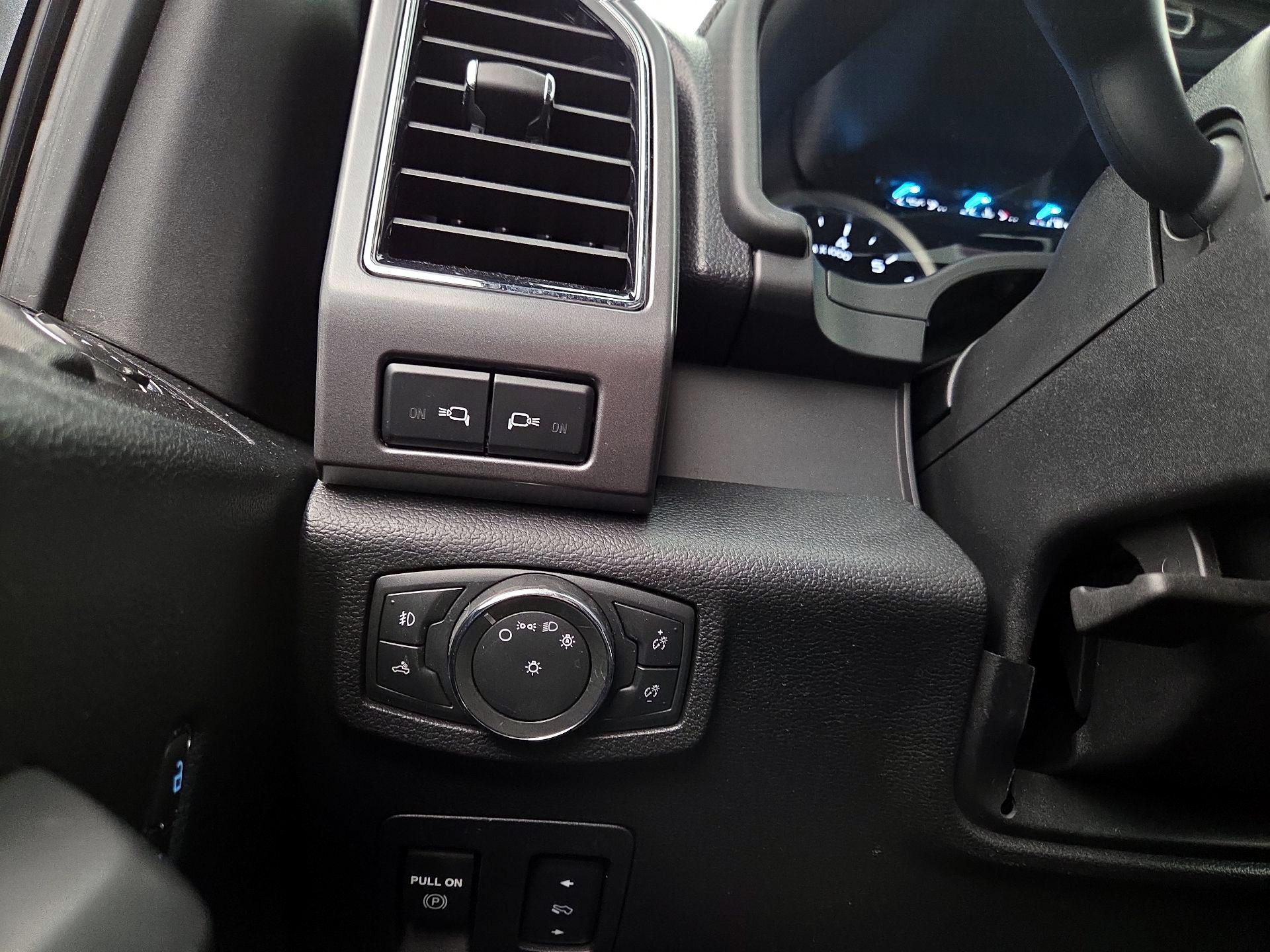 Thumbnail: 2020 Ford F-150 - 13