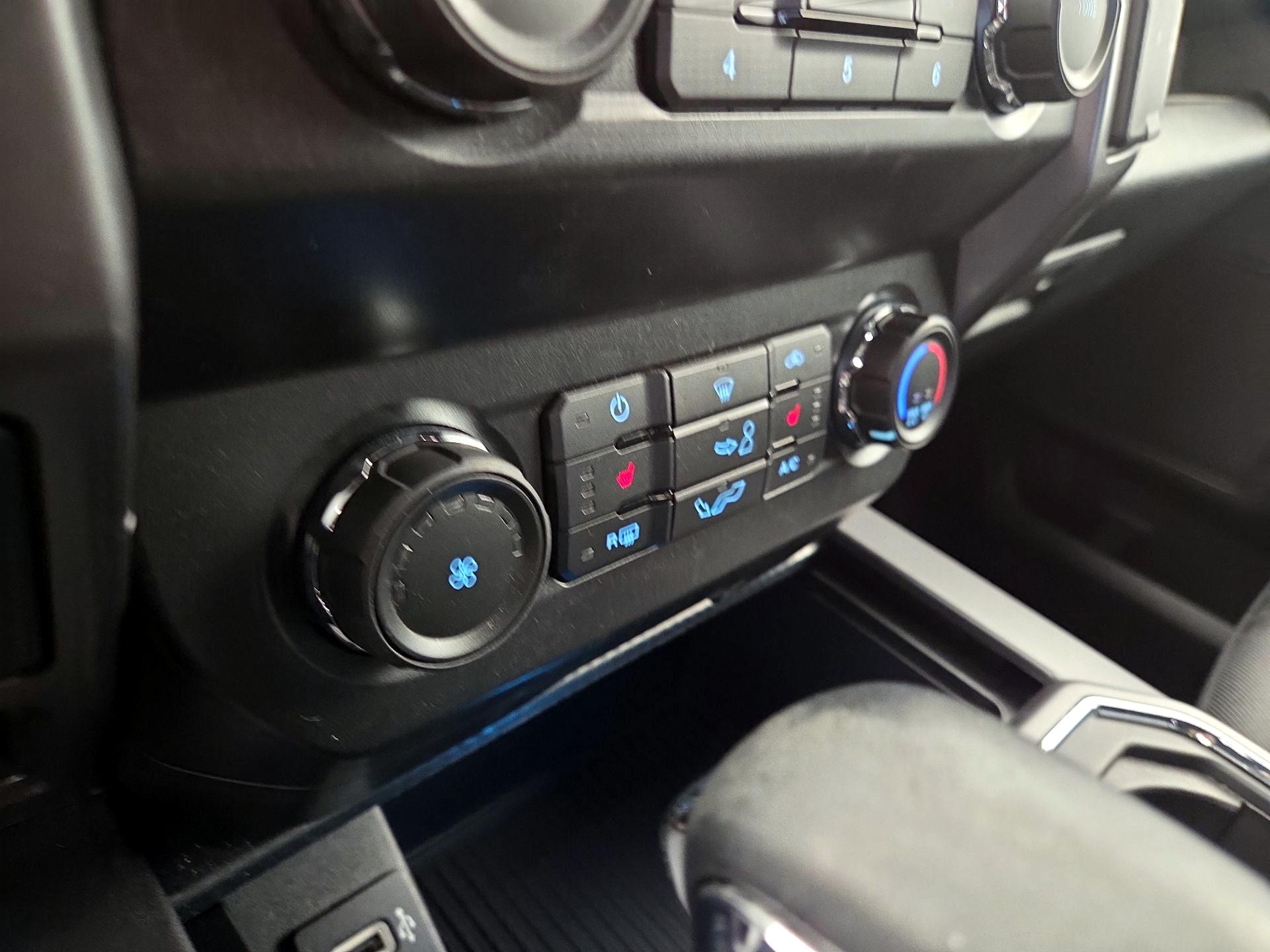 Thumbnail: 2020 Ford F-150 - 16