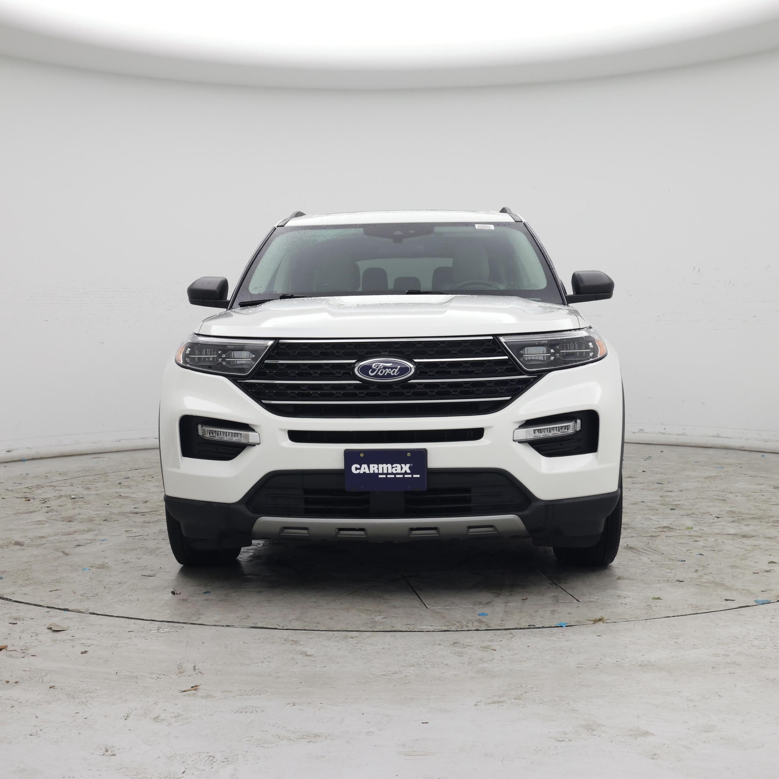 Thumbnail: 2023 Ford Explorer - 5