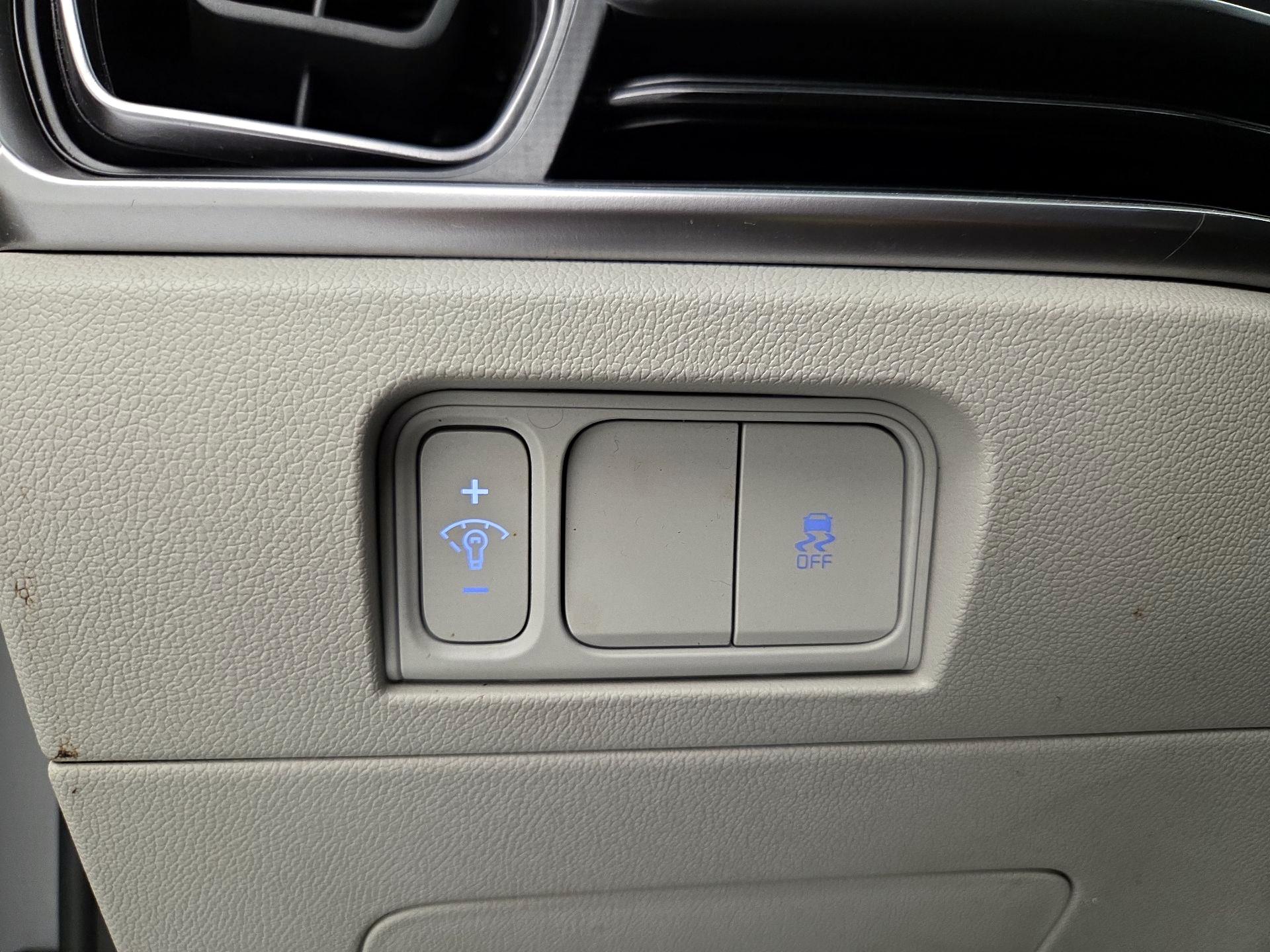 Thumbnail: 2024 Kia Sorento - 13