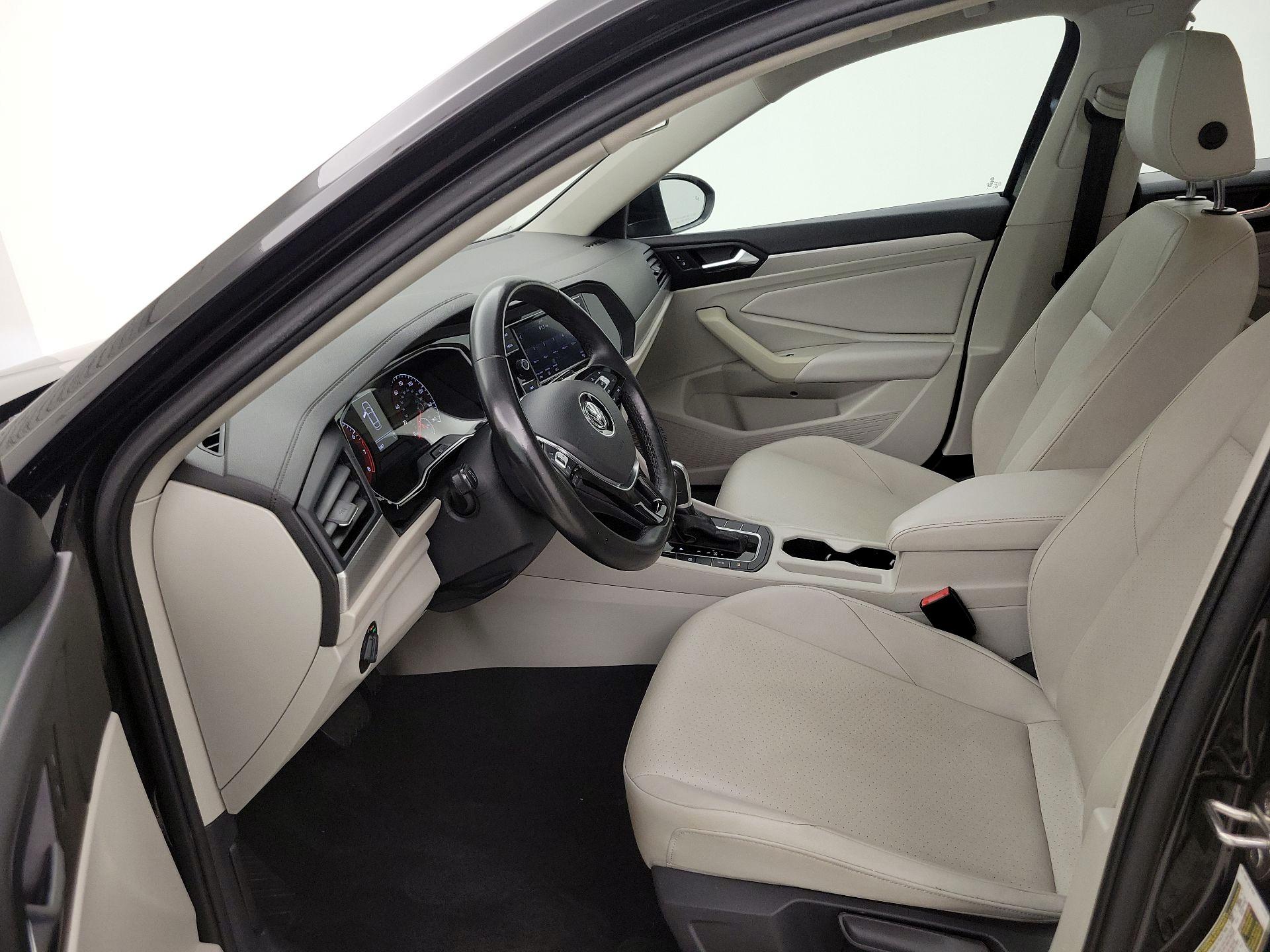 Thumbnail: 2019 Volkswagen Jetta - 11