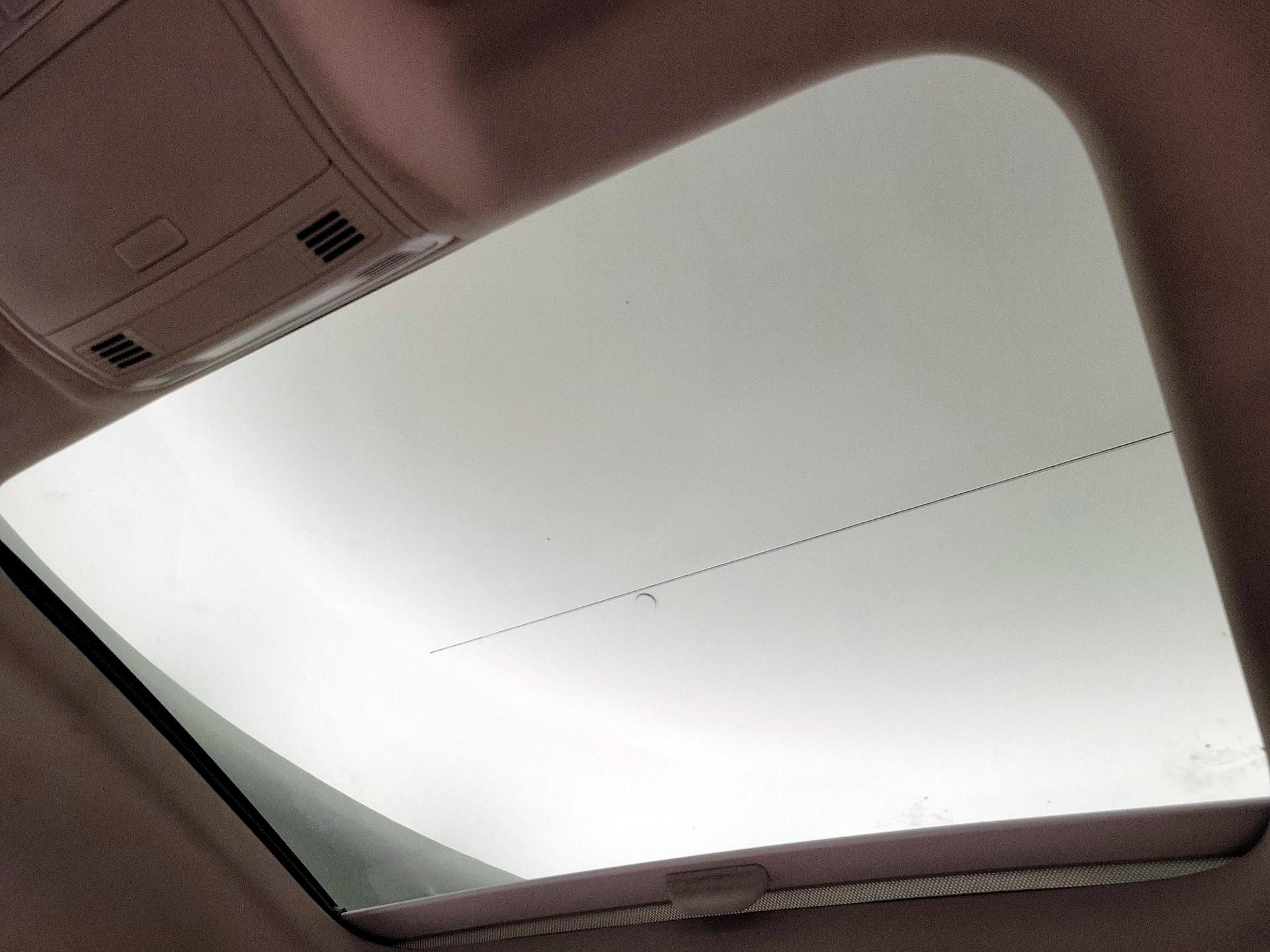 Thumbnail: 2019 Volkswagen Jetta - 19