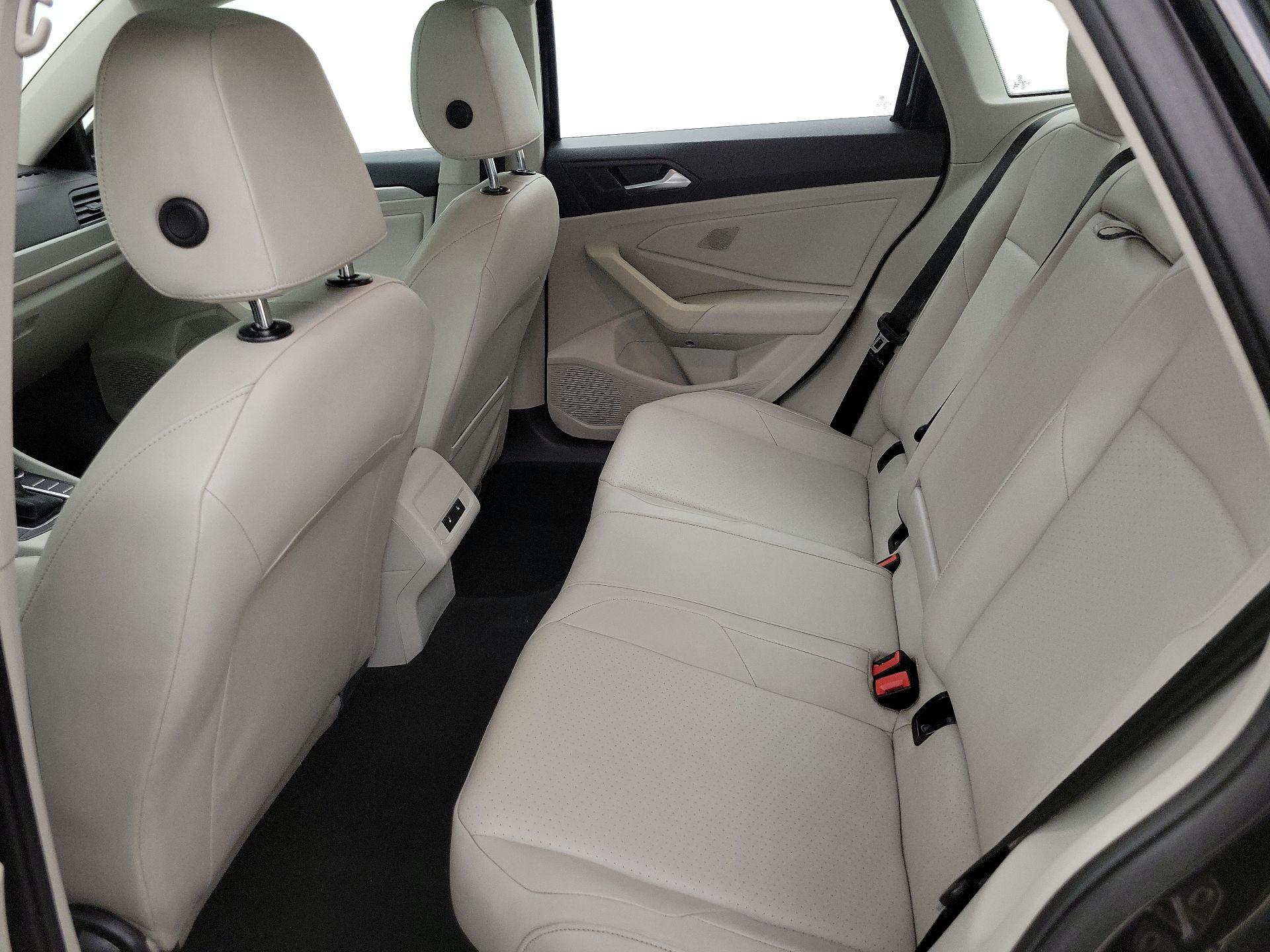 Thumbnail: 2019 Volkswagen Jetta - 20