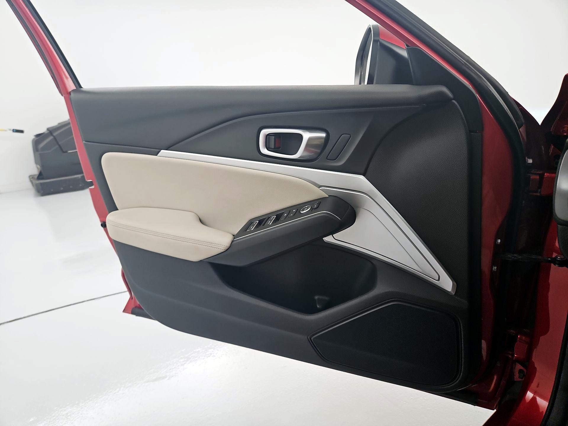 Thumbnail: 2024 Acura Integra - 12