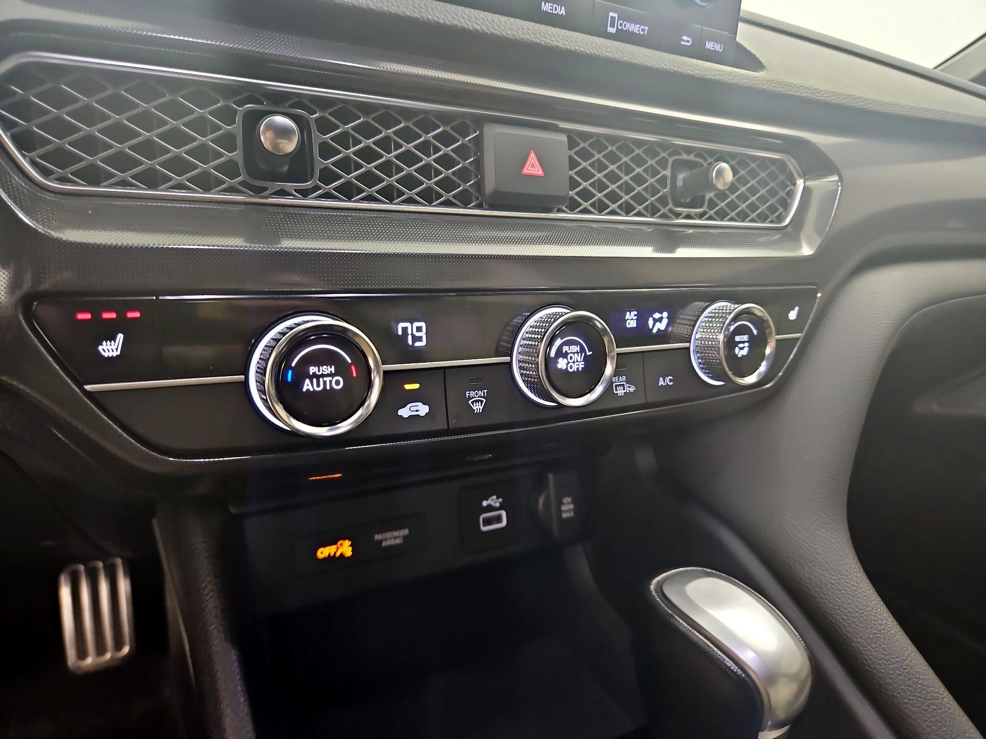 Thumbnail: 2024 Acura Integra - 16