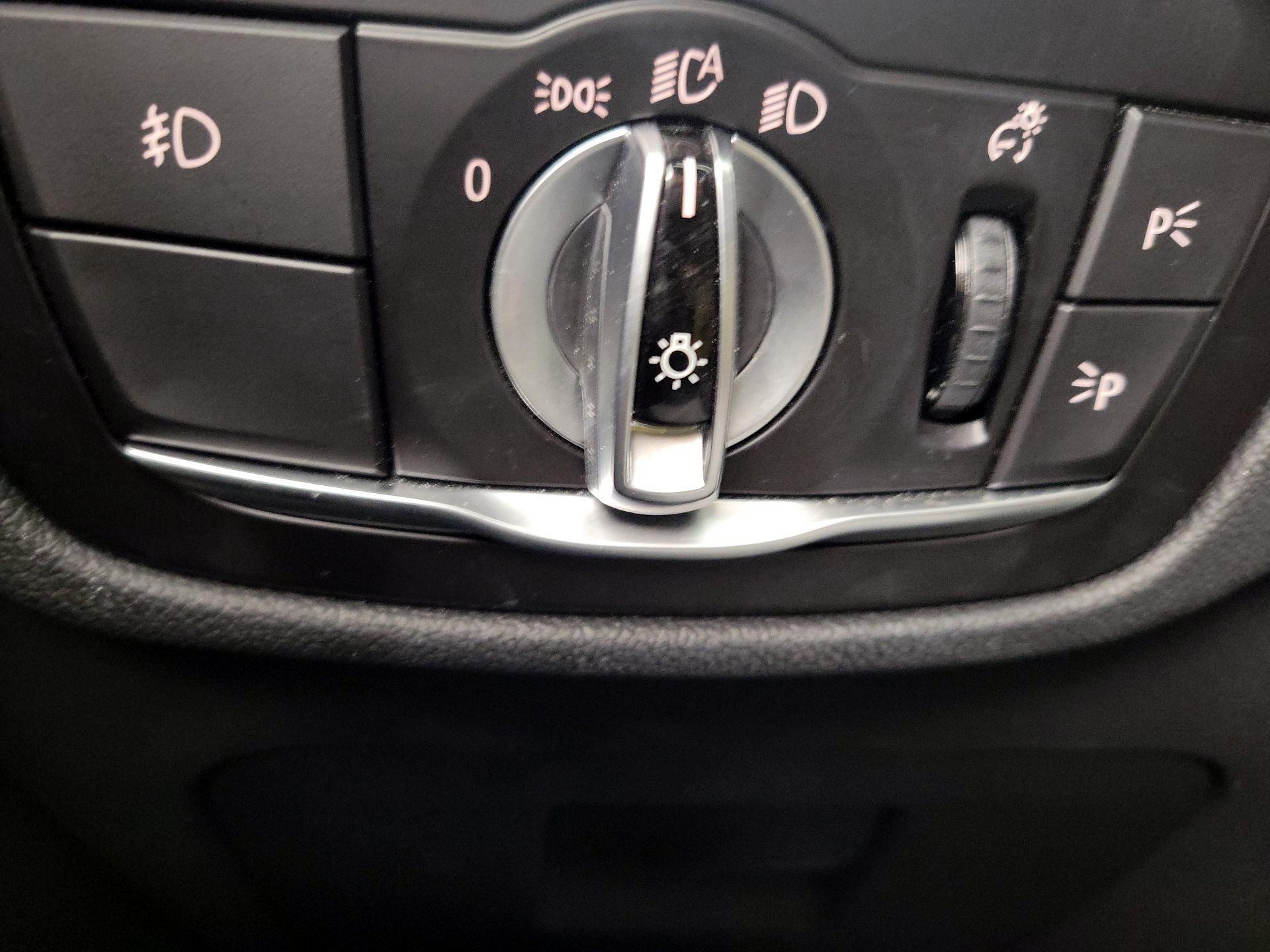 Thumbnail: 2021 BMW X3 - 13