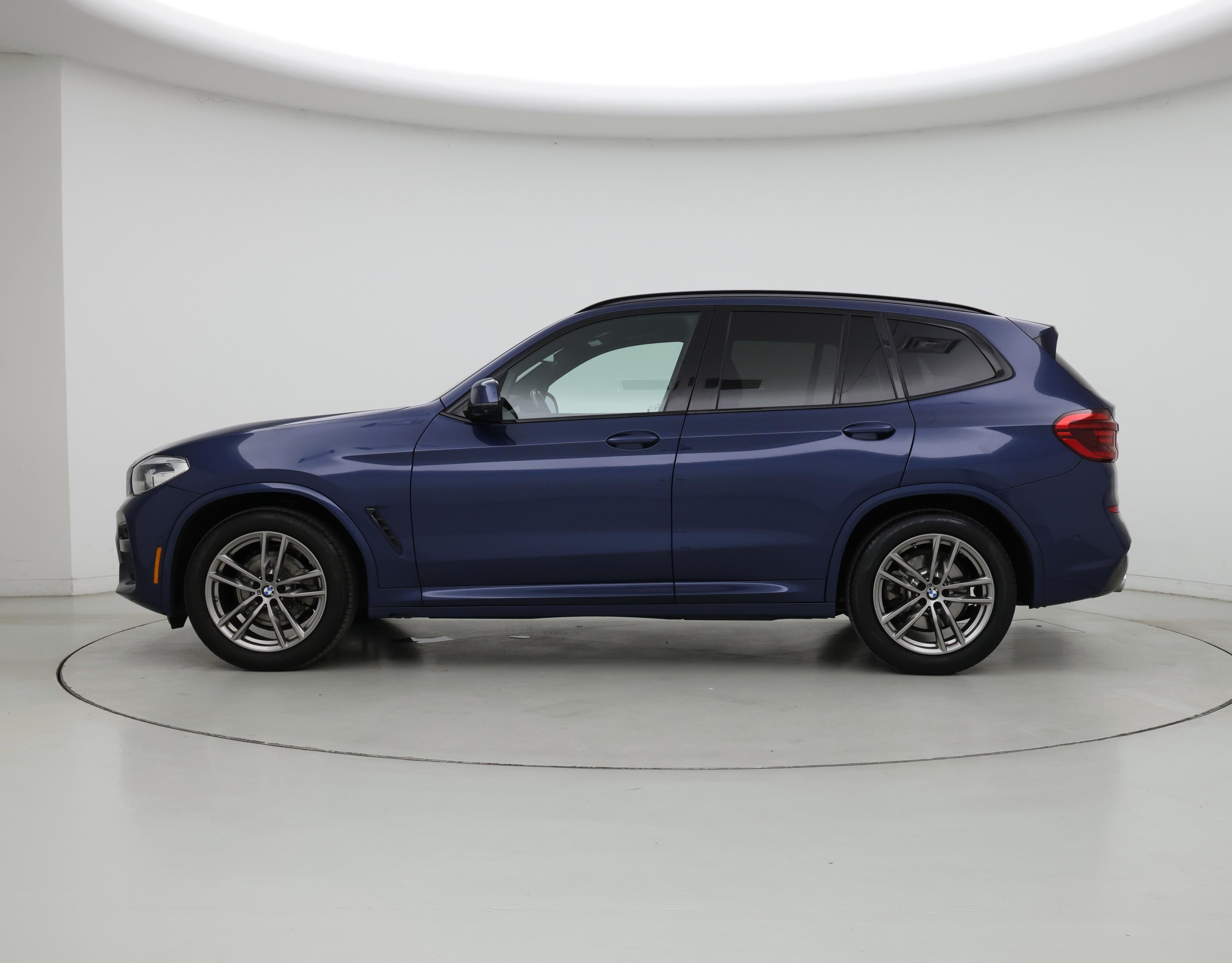 Thumbnail: 2021 BMW X3 - 3