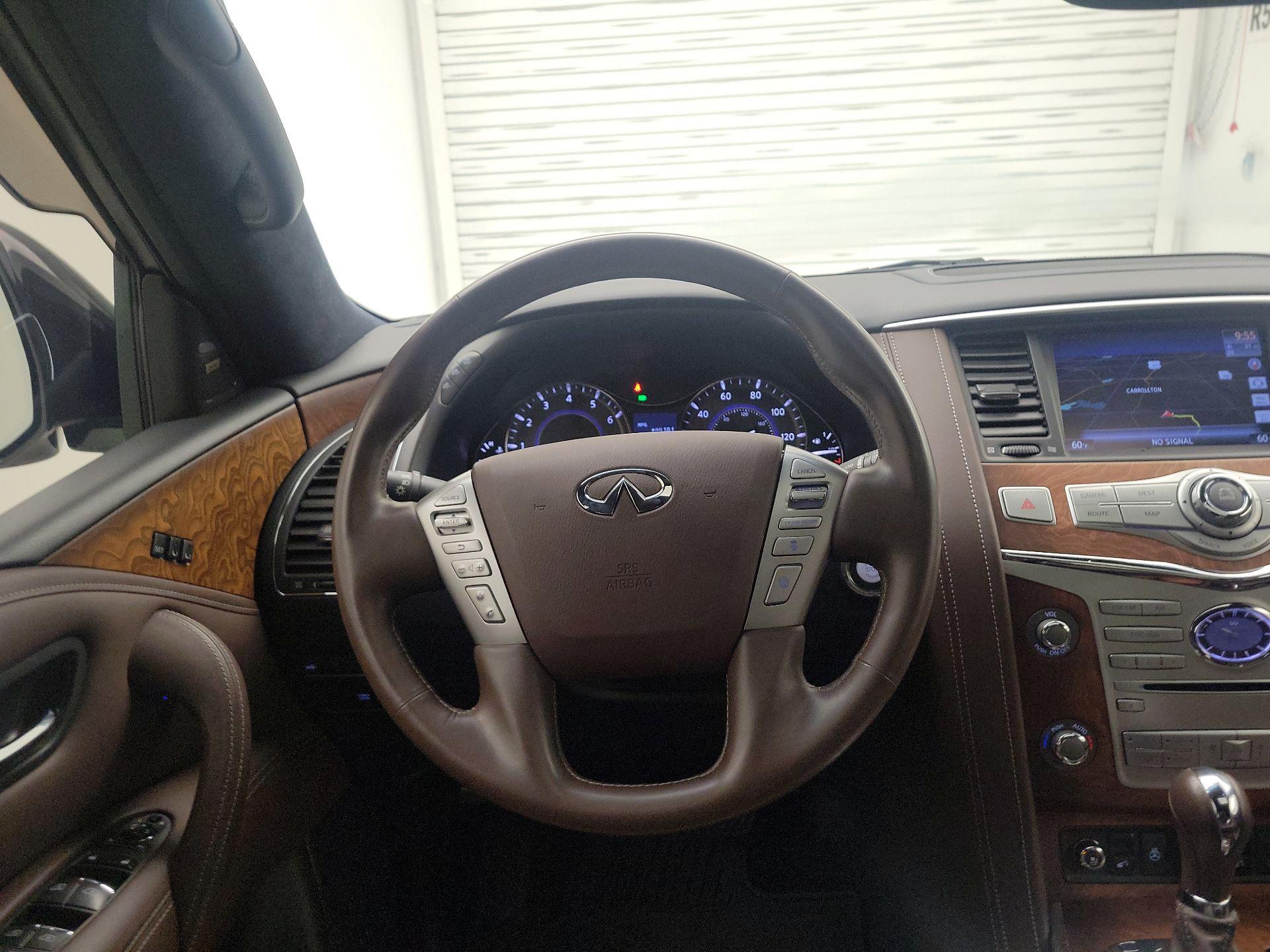 Thumbnail: 2017 INFINITI QX80 - 10