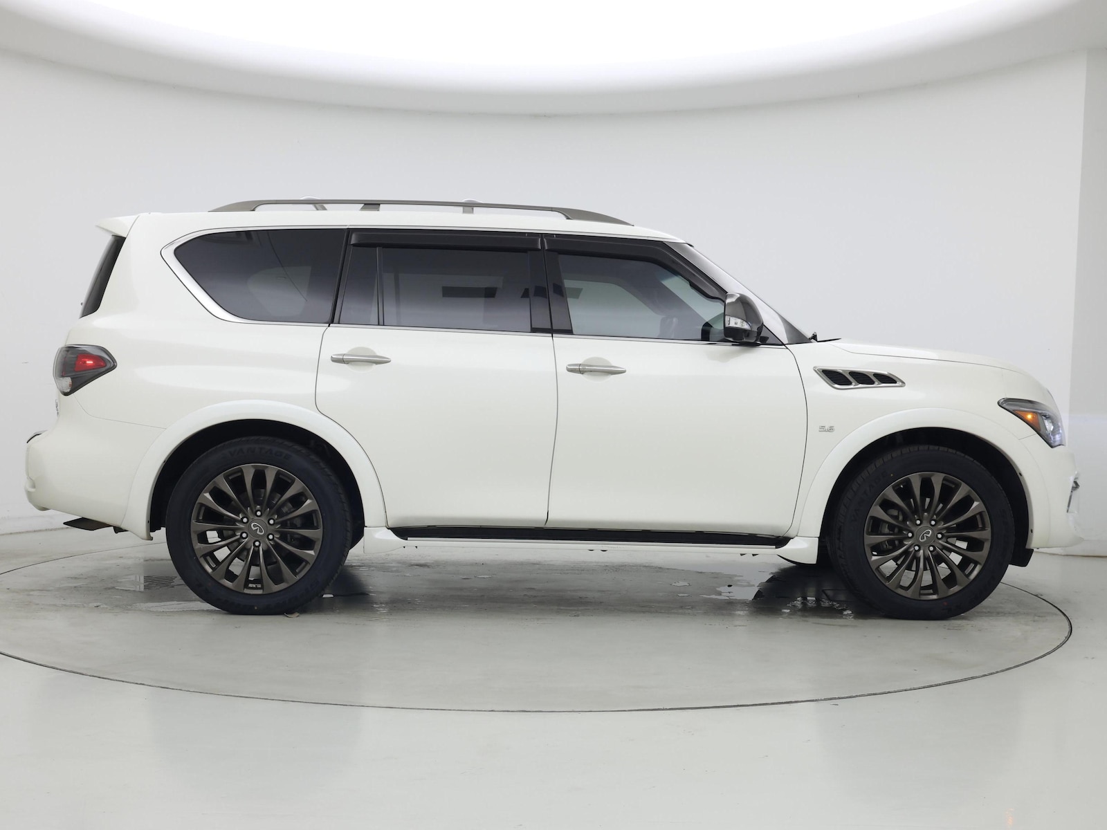 2017 INFINITI QX80 Limited - Photo 8