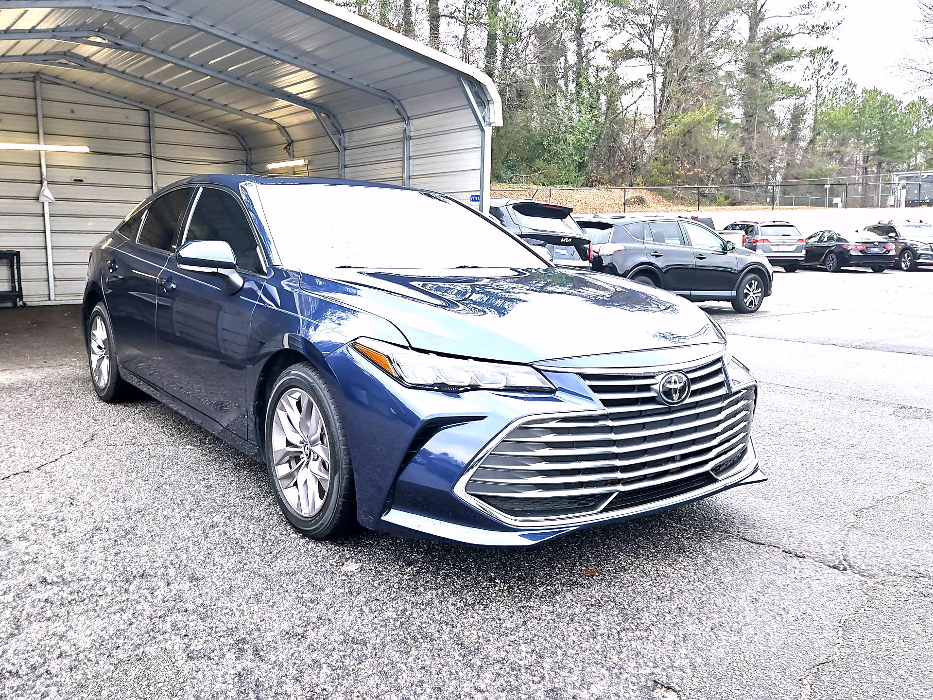 Thumbnail: 2019 Toyota Avalon - 1