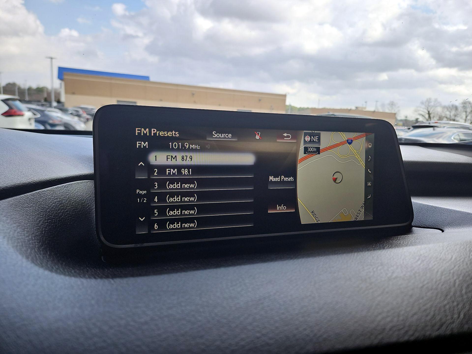 Thumbnail: 2019 Lexus RX - 14