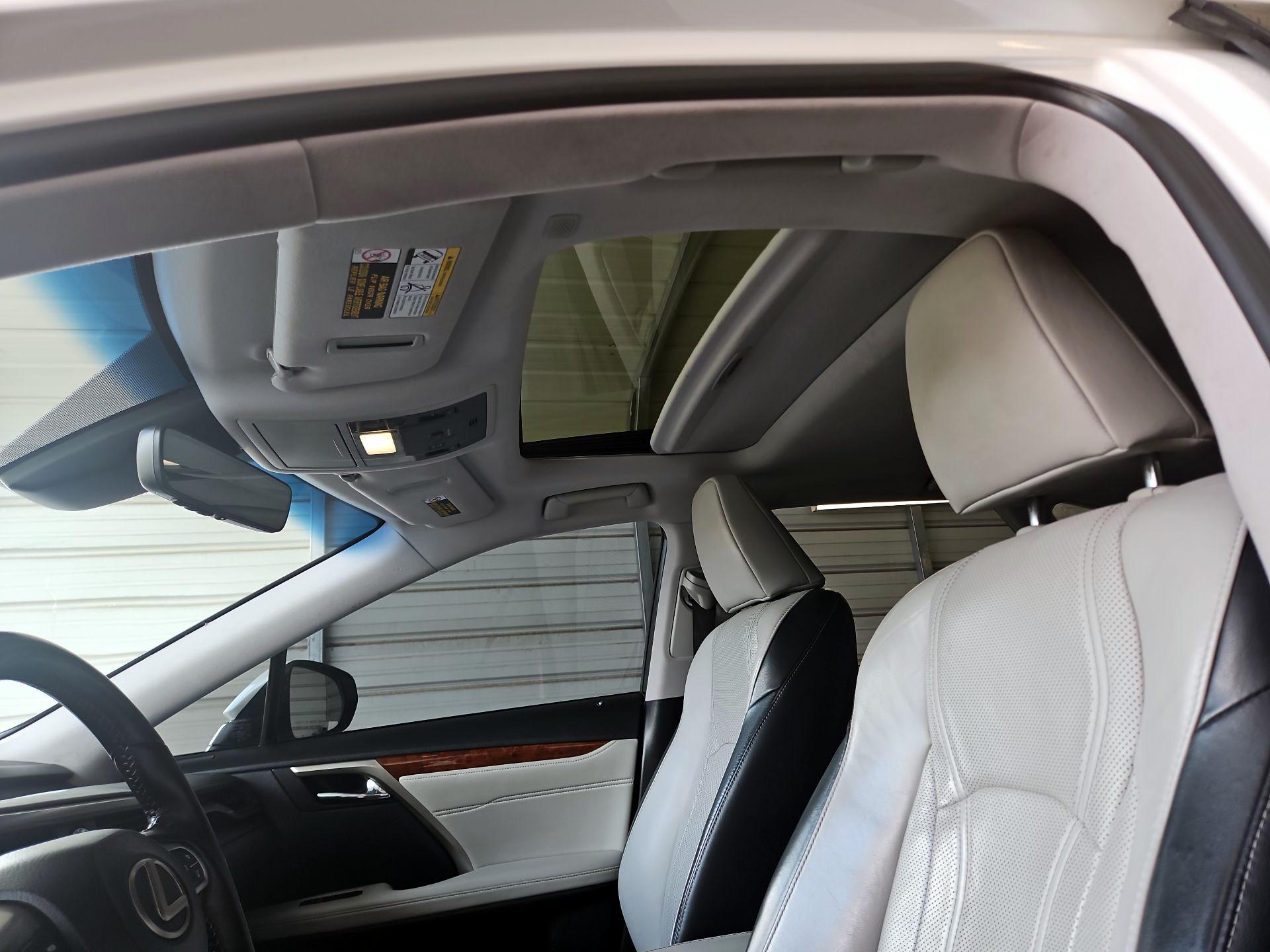 Thumbnail: 2019 Lexus RX - 18