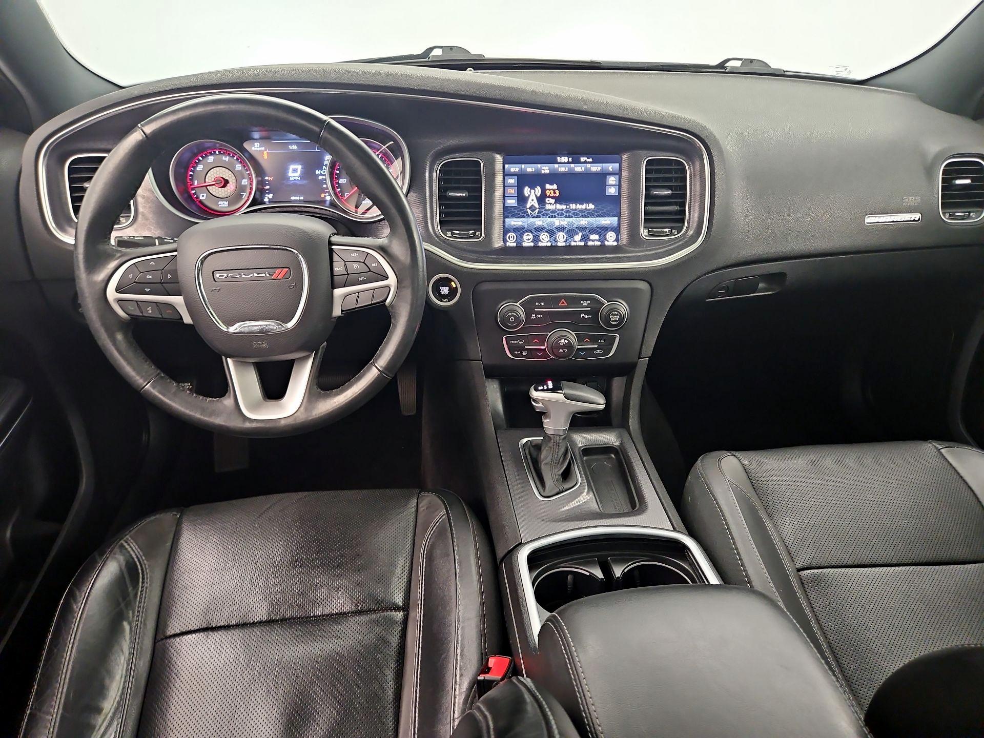 Thumbnail: 2017 Dodge Charger - 9